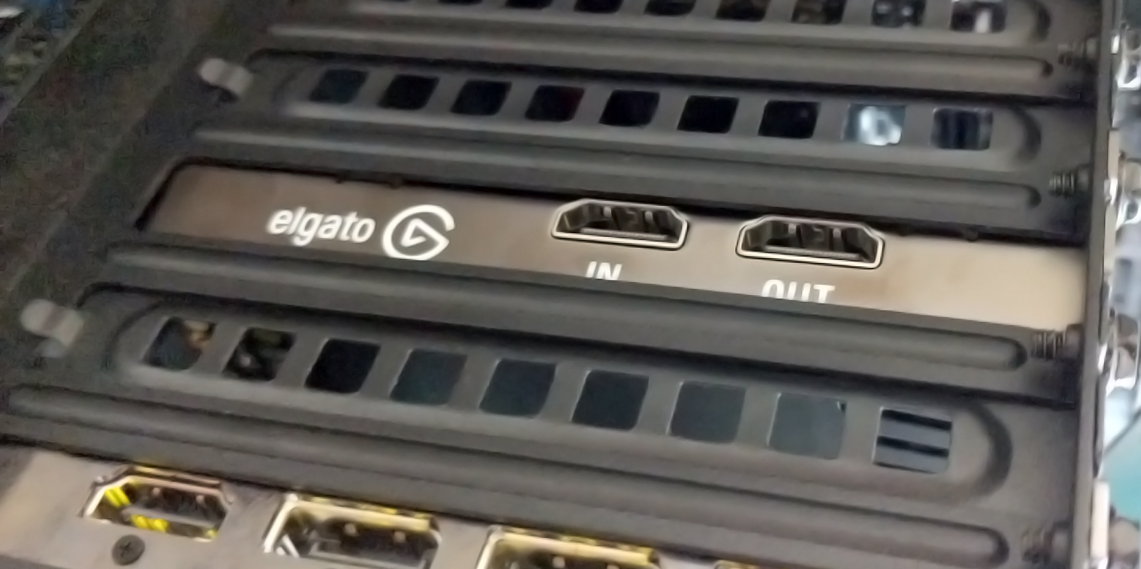 elgato+4k60PRO+capture+card+HDMI+PCIE.png