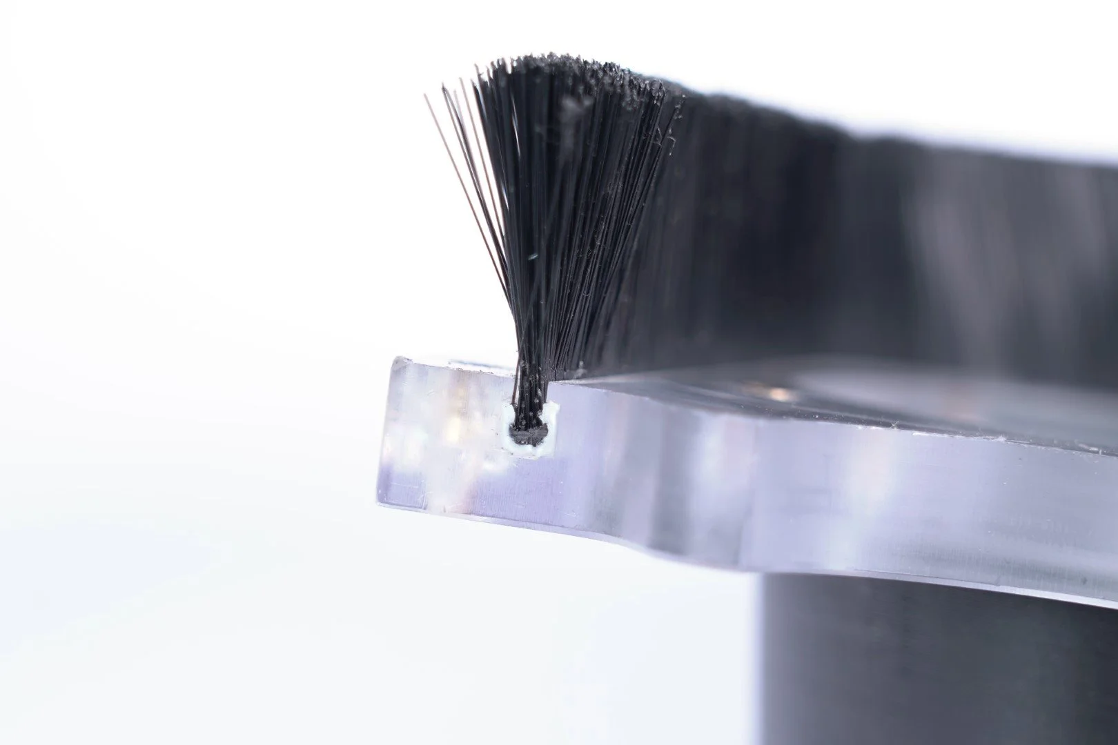 Dust Shoe Brush Slot (Large).JPG