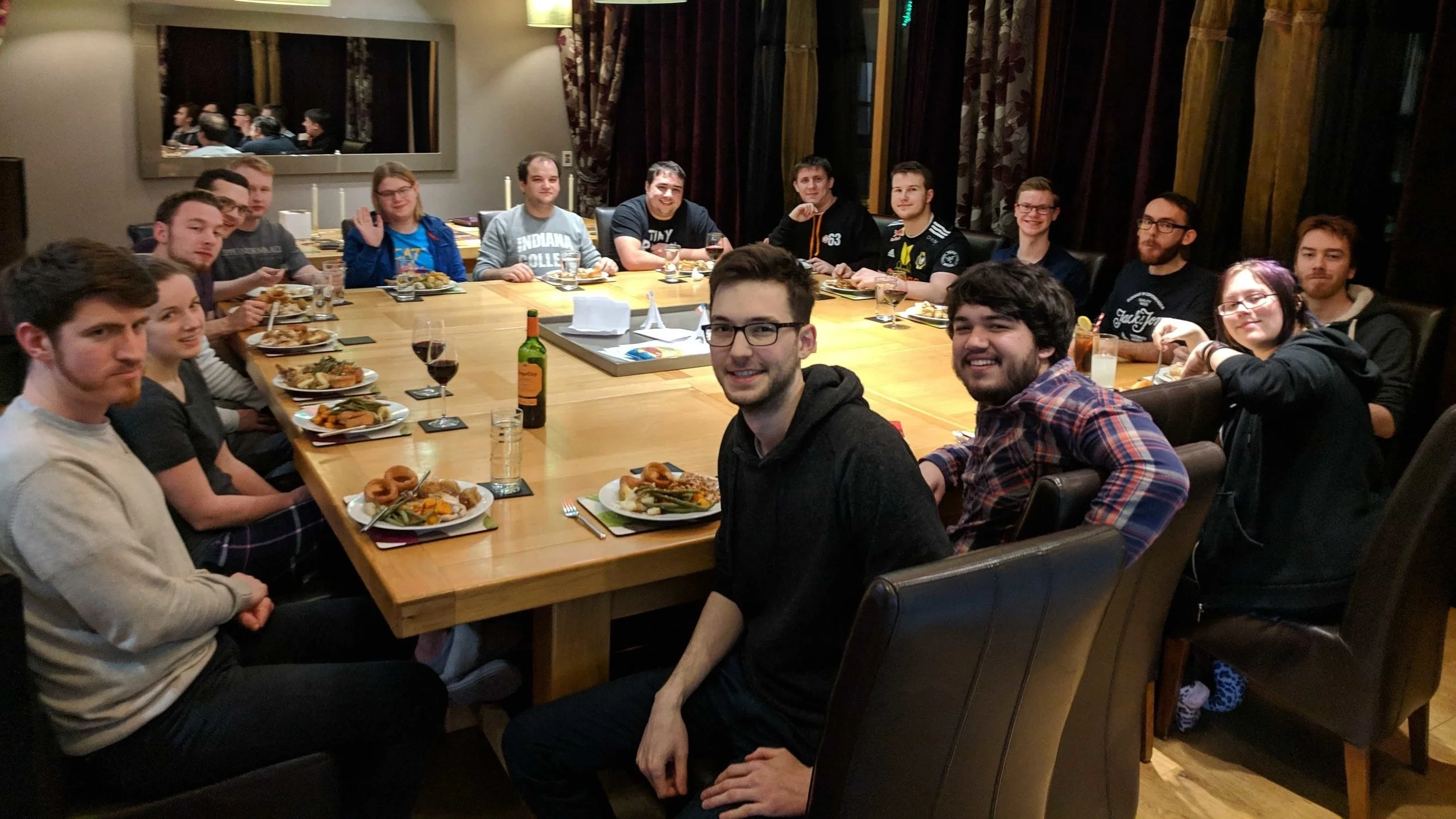 noxcrew-teamphoto-2019.jpg