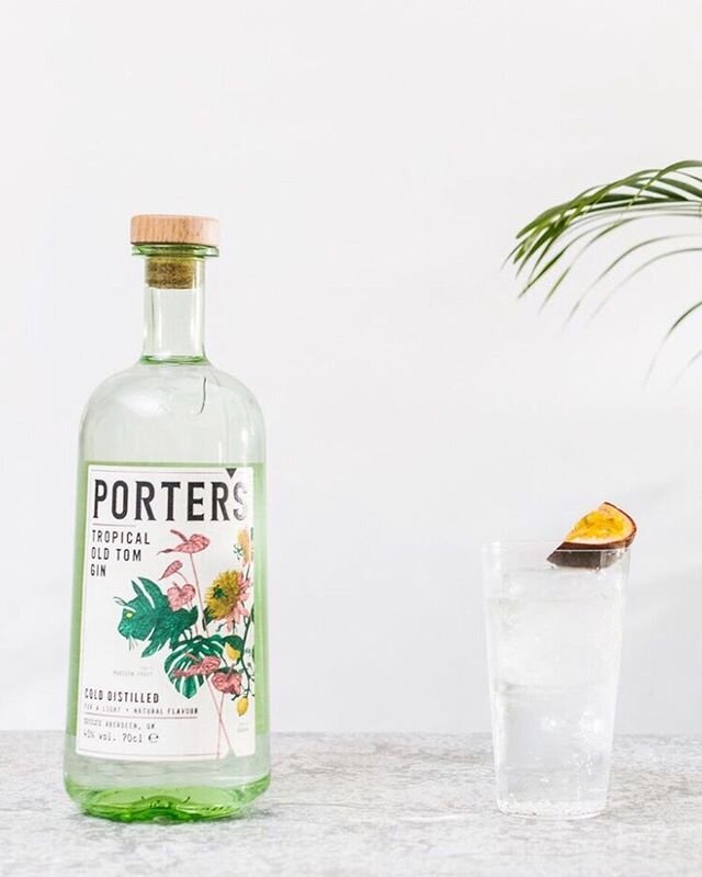 For those new to our Tropical Old Tom - try it fresh and simple over a load of ice and splash of tonic water, and passion fruit wedge. ⁠
⁠
Keeping it light and fruity over the cold winter times⁠
⁠
📸 @grantandersondotme ⁠ 
#portersgin #porters #drink