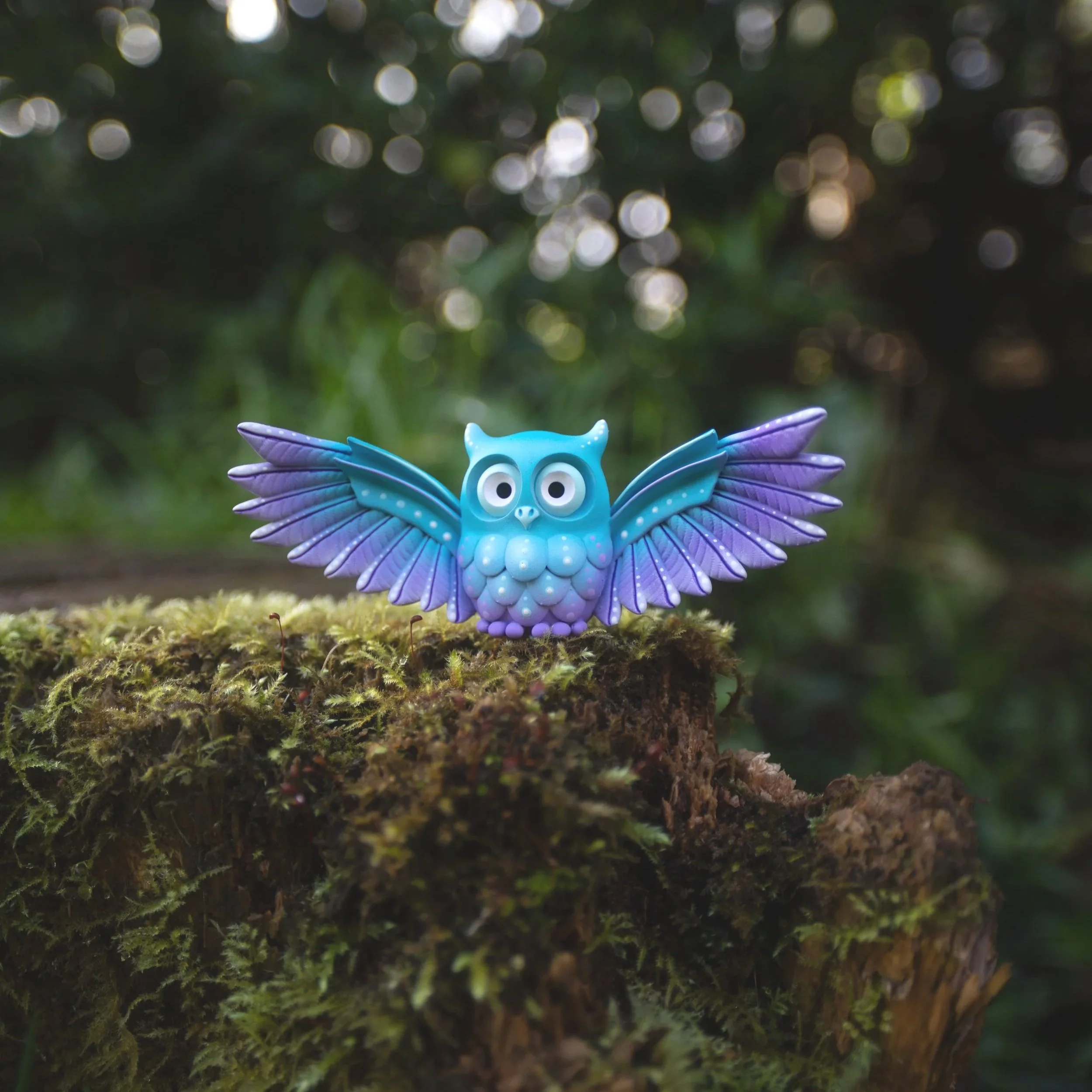 Small Lilac / Teal Winged  Owl