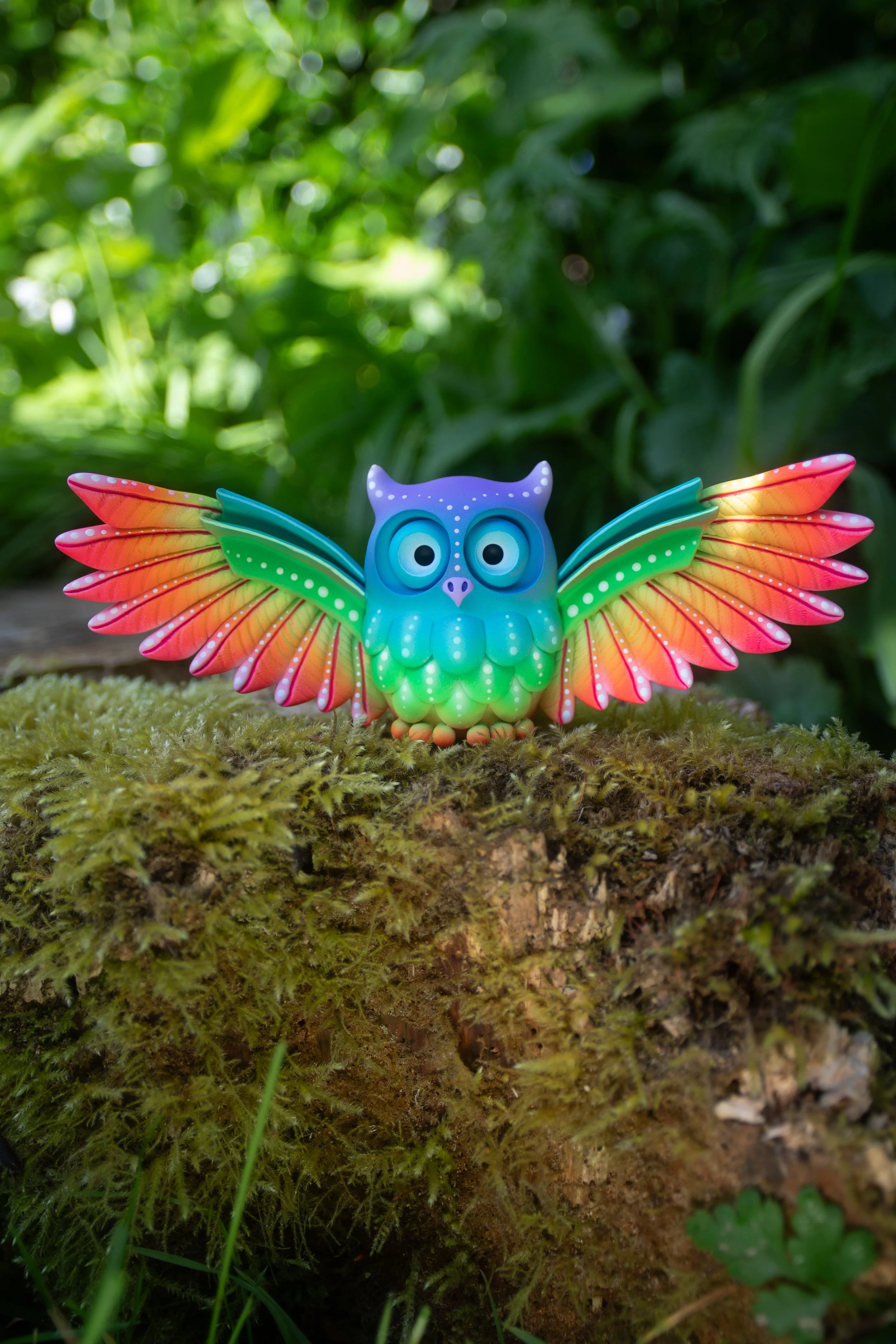 BigRainbowOwl-3.jpg