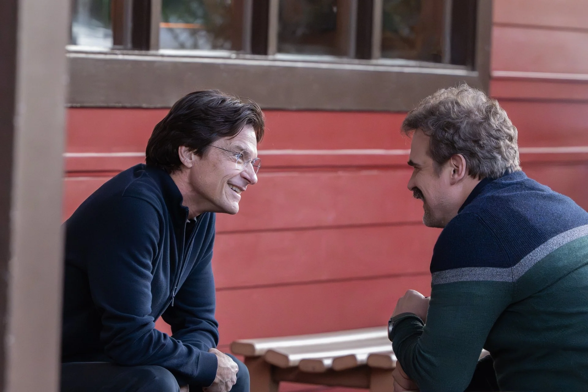 jason-bateman-david-harbour.jpg