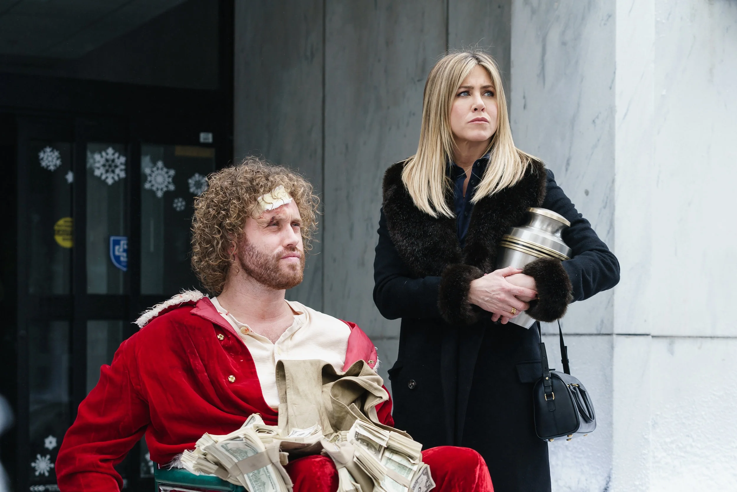 Jennifer Anniston - office Christmas party movie still