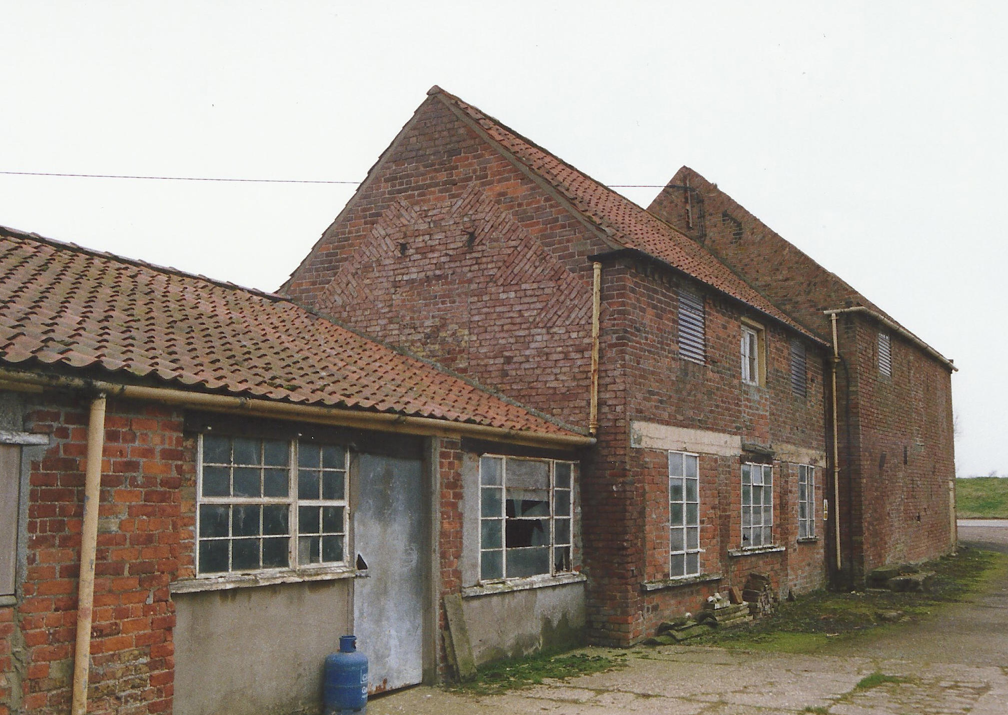 Exterior View Previous - Hempcrete Barn Conversion - East Yorkshire Architects - Samuel Kendall Associates