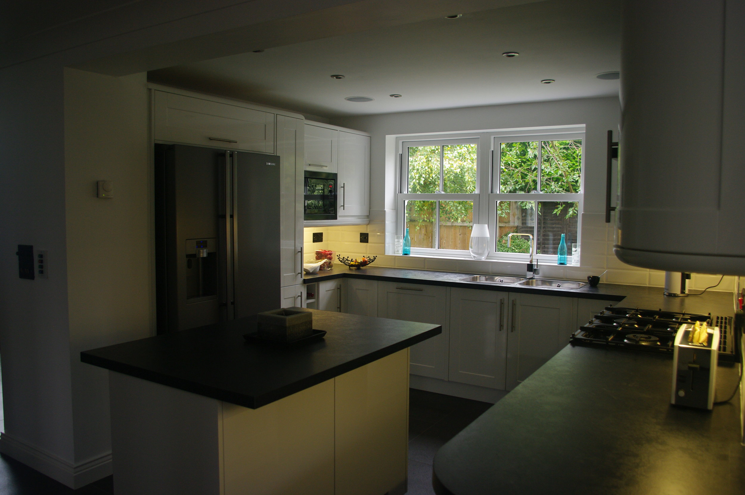 Contemporary Kitchen Interior 02 - Speedwell Access House - Beverley Architects - Samuel Kendall Associates