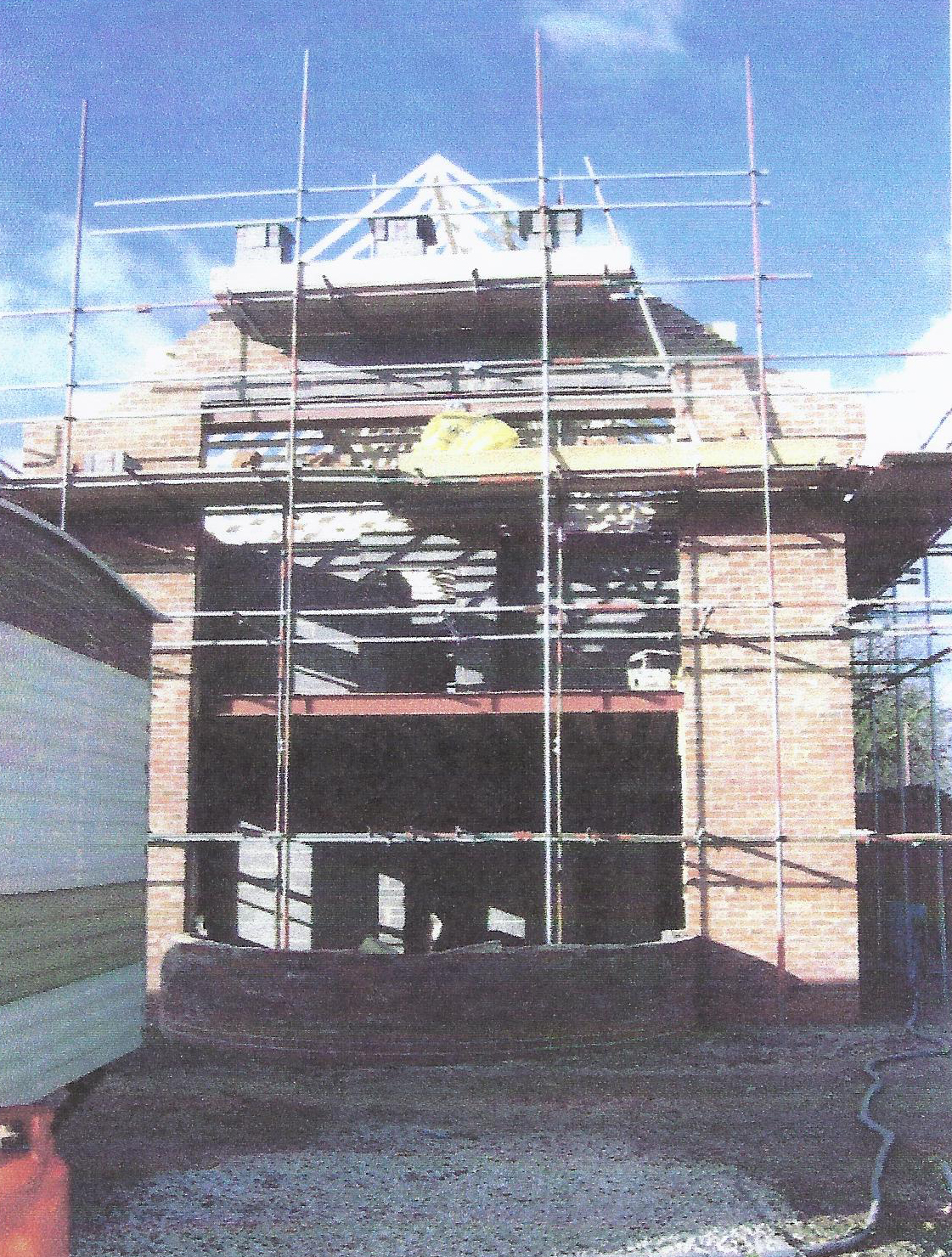 Construction 5 - Wayside House - East Yorkshire Architects - Samuel Kendall Associates.jpg