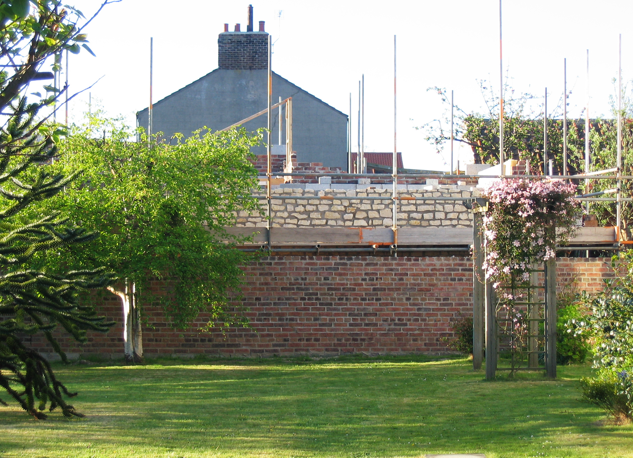 Flamborough Cottage Construction 5 - Bridlington Architects - Samuel Kendall Associates.JPG