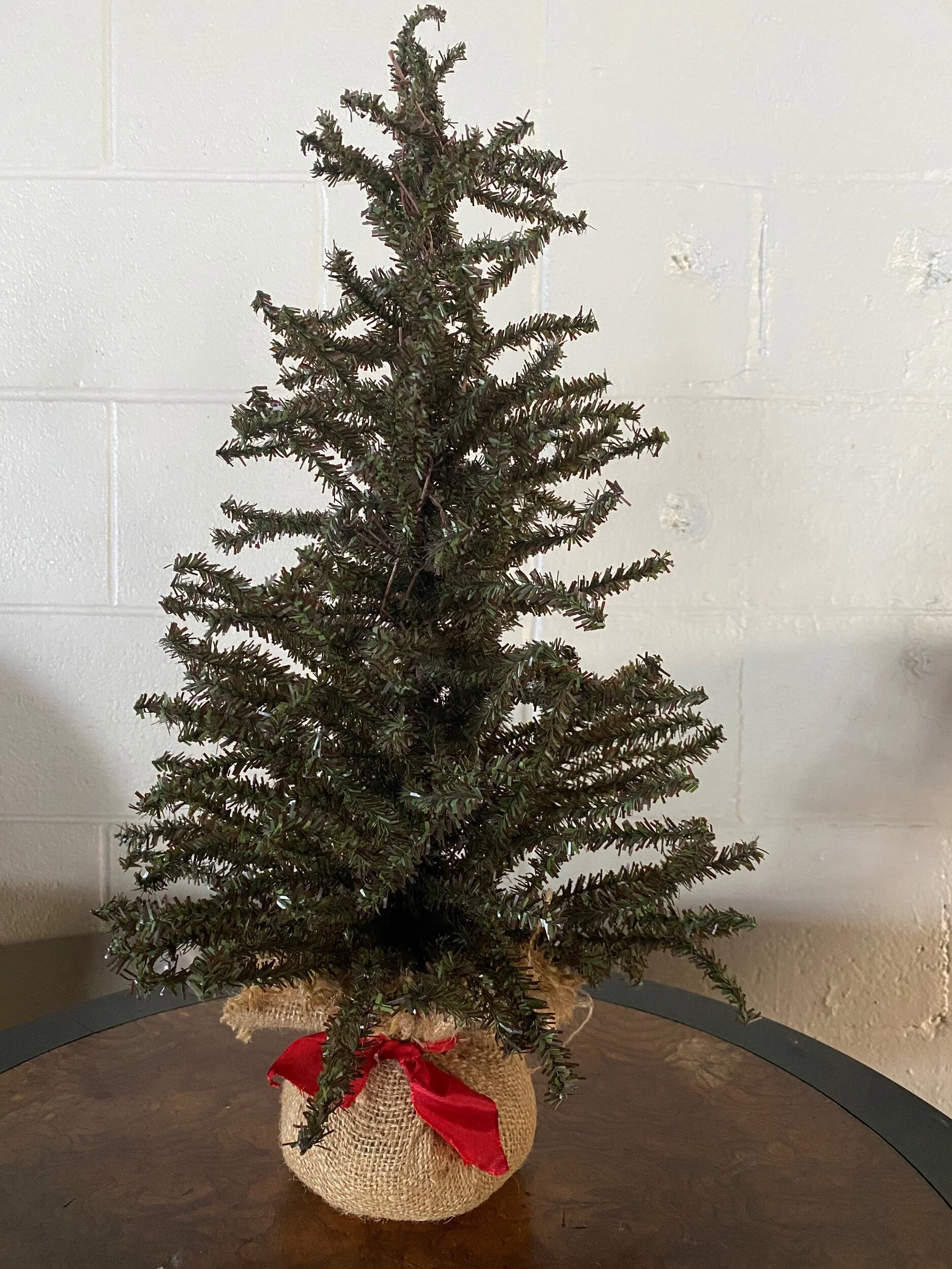 EC8F7A09-4187-45DA-AFDF-DB9D27FCBE24