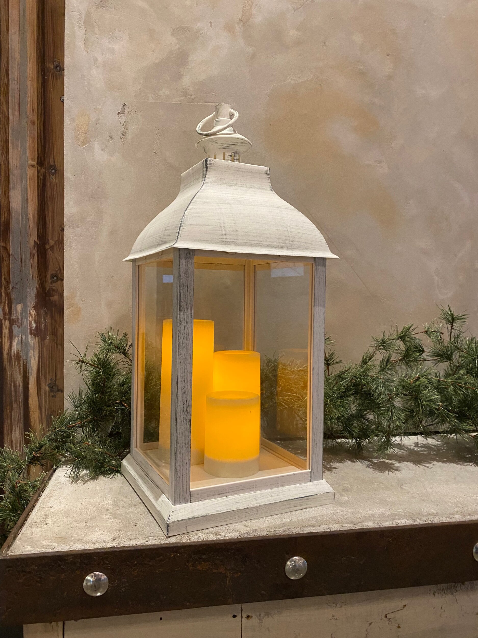 6344F85E-5750-49BE-9409-55F9F3E93824