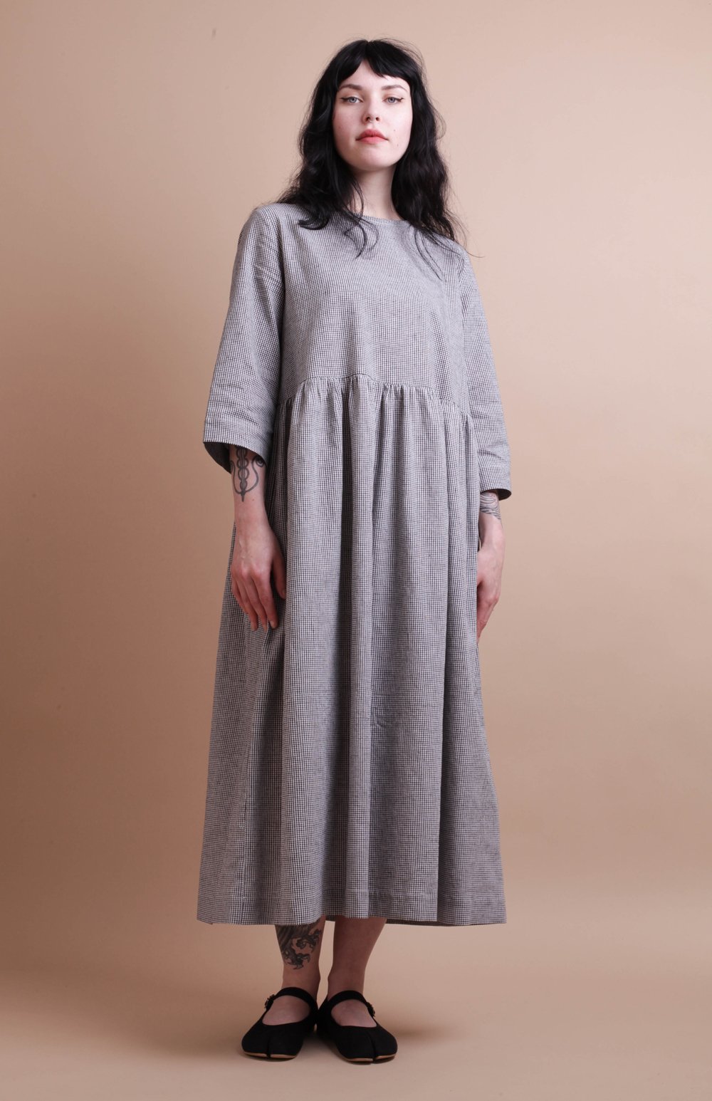 Nadinoo_Emi_dress_micro_gingham_2.jpg