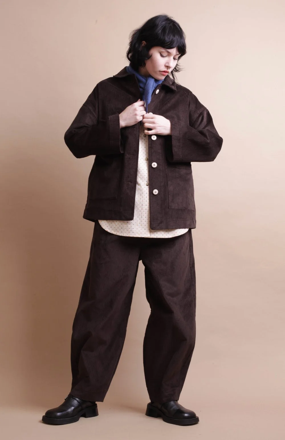 Nadinoo_Coffee_corduroy_balloon_trousers_10.jpg