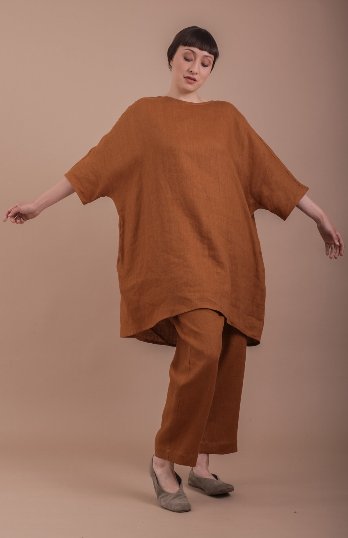 Nadinoo_breath-easty_tunic_nutmeg_6.jpg