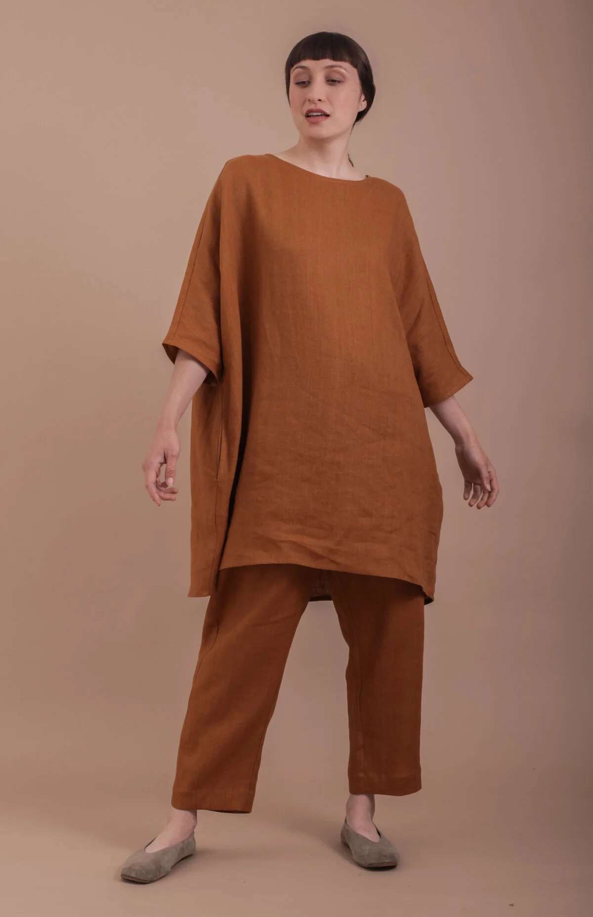 Nadinoo_breath-easty_tunic_nutmeg_5.jpg
