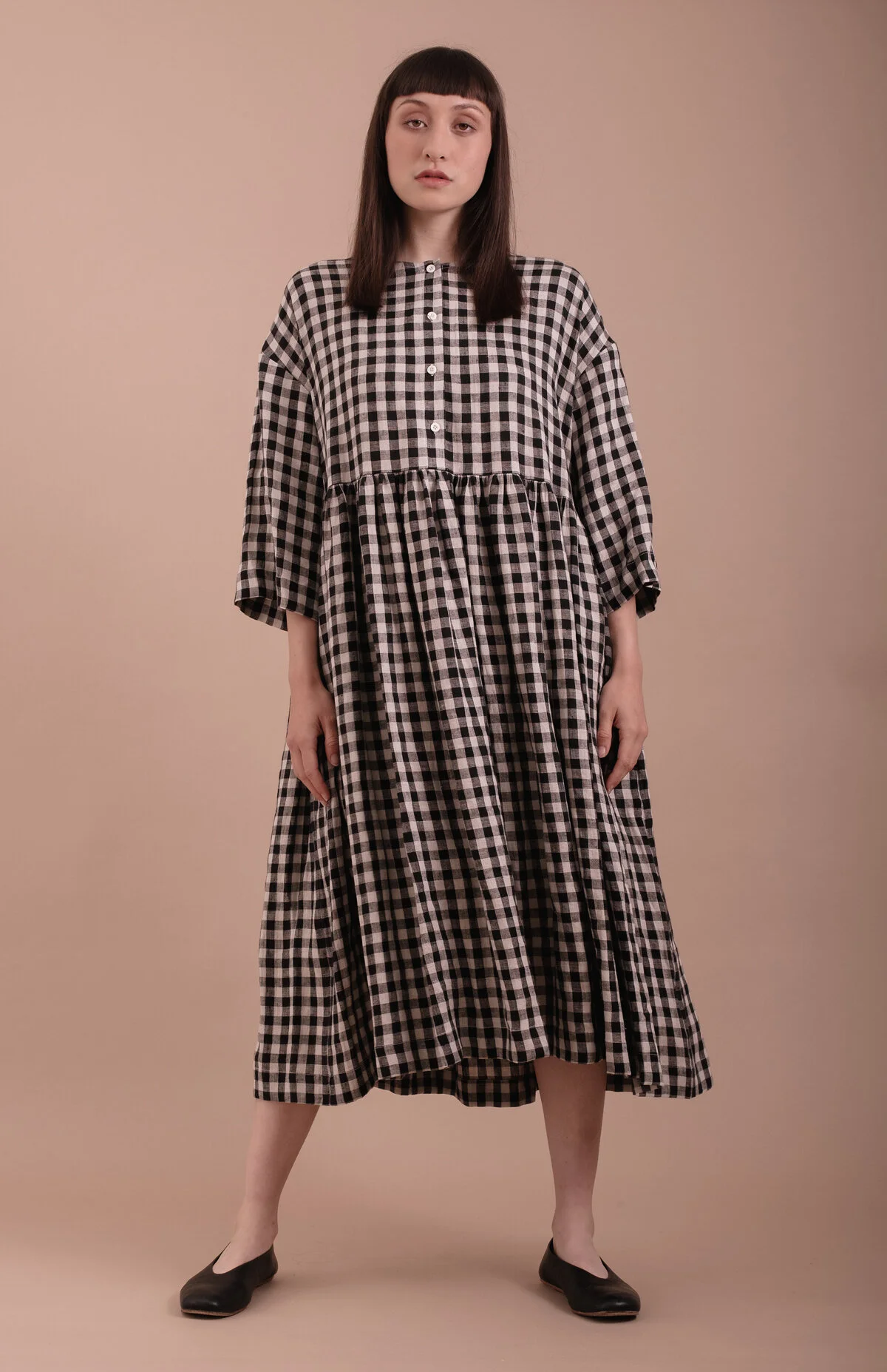 Nadinoo_slow-day-dress_b:w_gingham-2.jpg