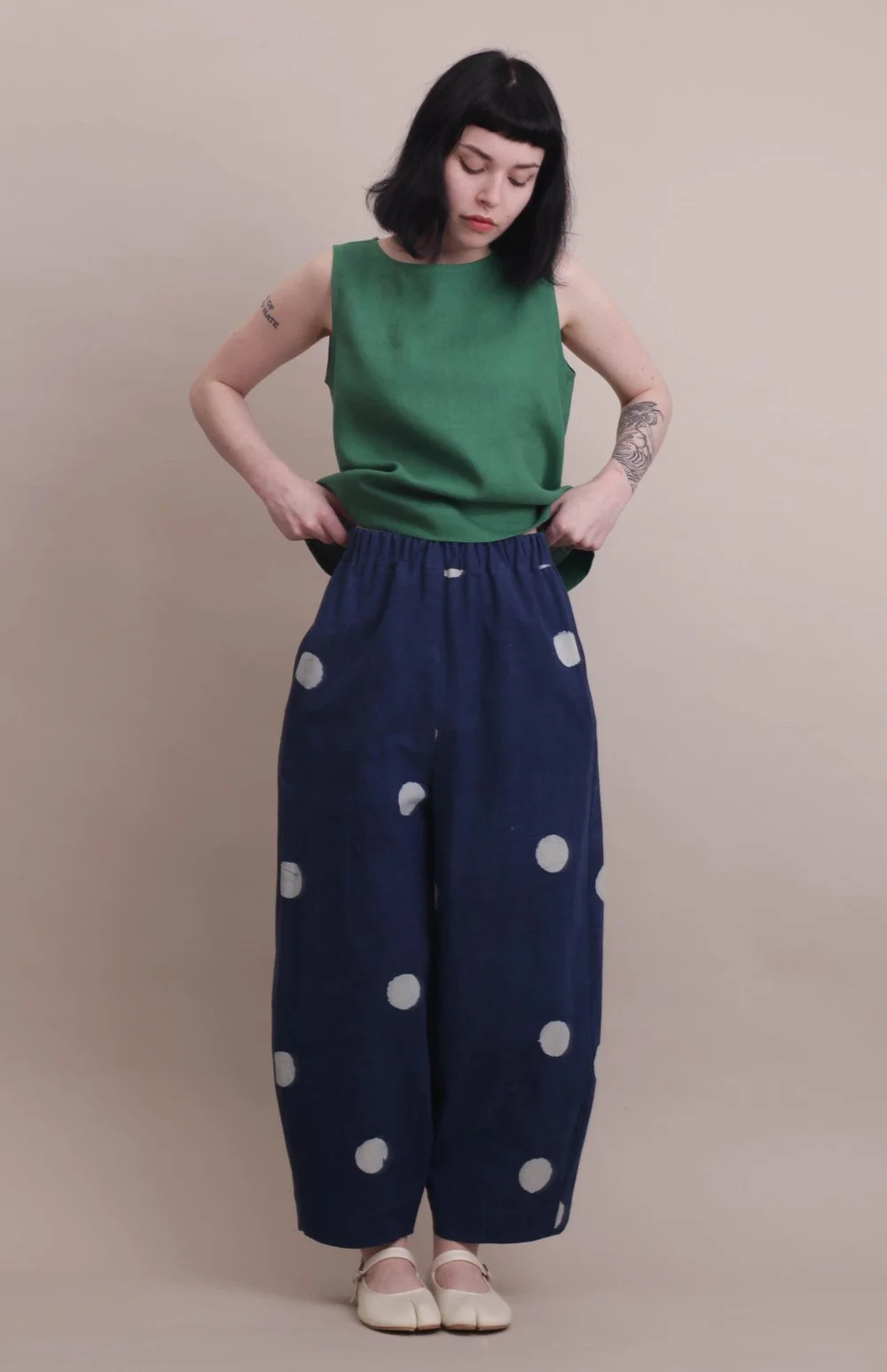 Nadinoo_Balloon_trouser_indigo_moon_1.jpg