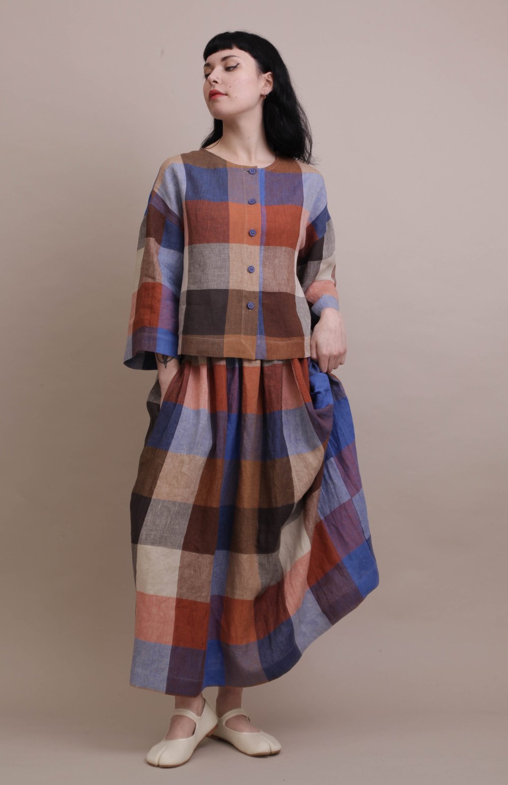 Nadinoo_Everyday_skirt_Fall_Check_13.jpg