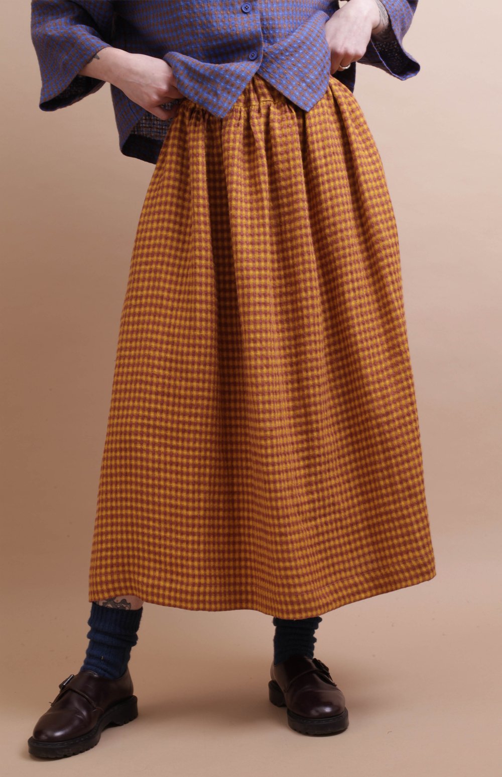 Nadinoo_Everyday_Skirt_ember_check_3.jpg