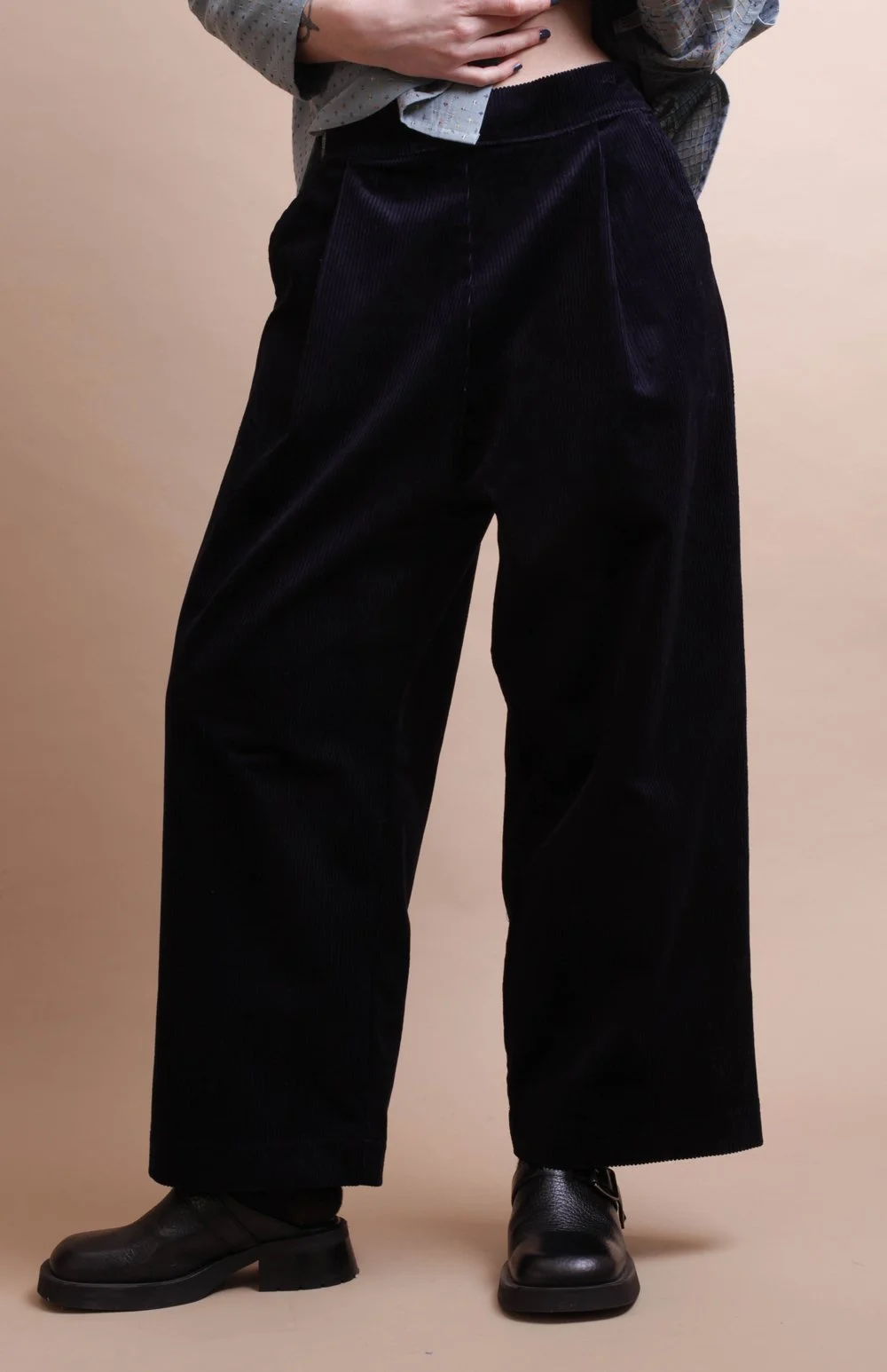 Nadinoo_ink_corduroy_poet_trousers_.jpg
