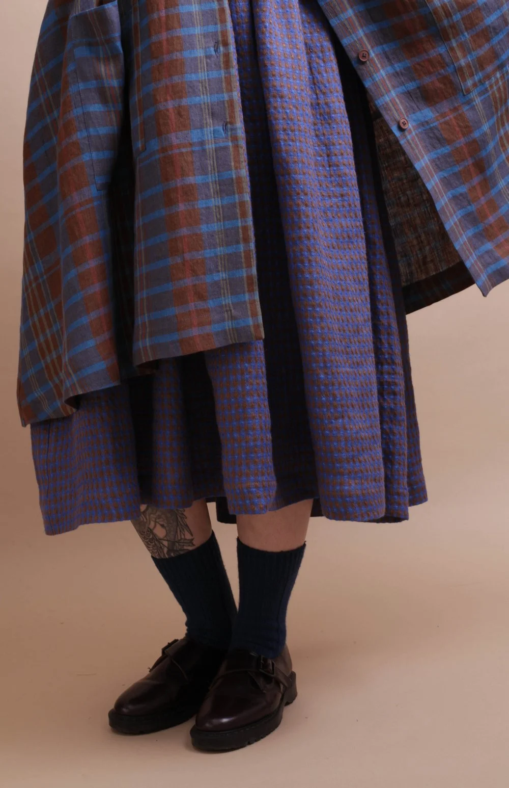 Nadinoo_Trapeze_jacket_Brown_Blue_plaid_30.jpg