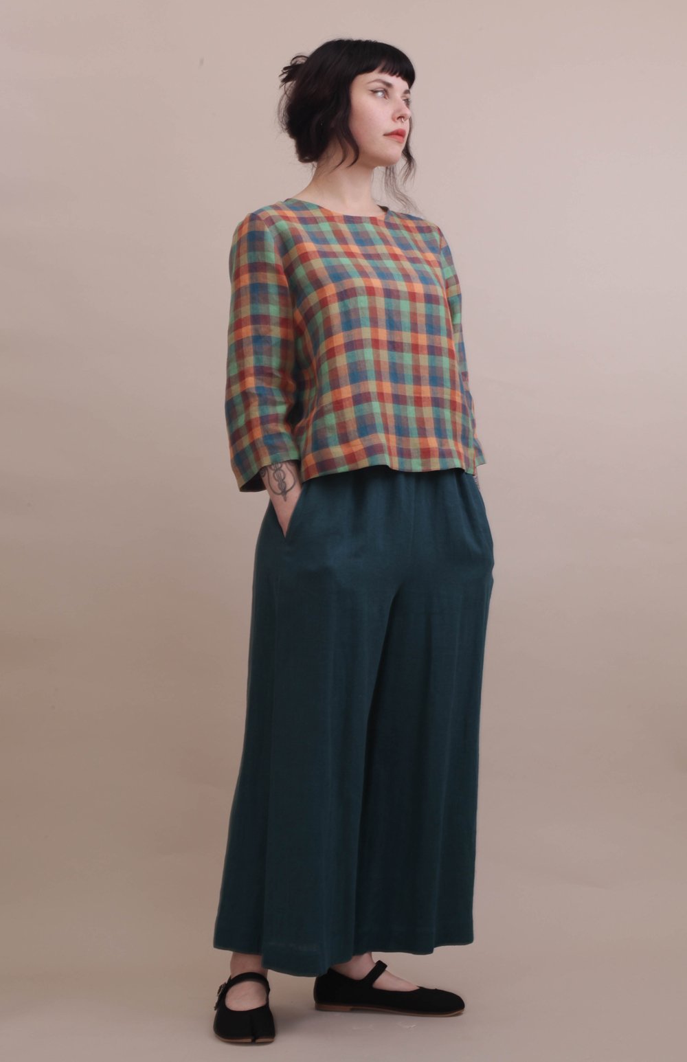 Nadinoo_Harvest_check_Emi_shirt_4.jpg