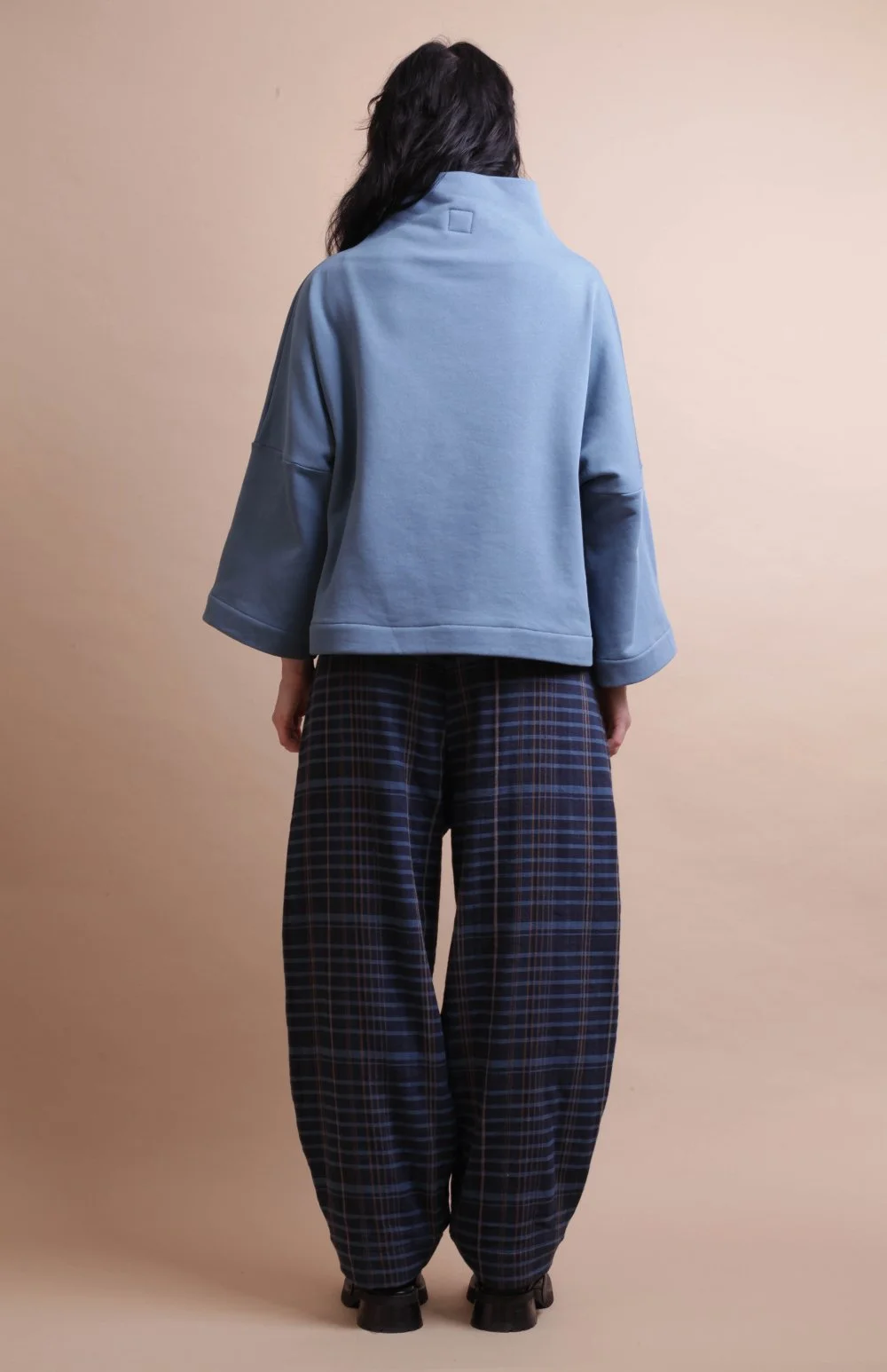 Nadinoo_blue_Painters_fleece_6.jpg
