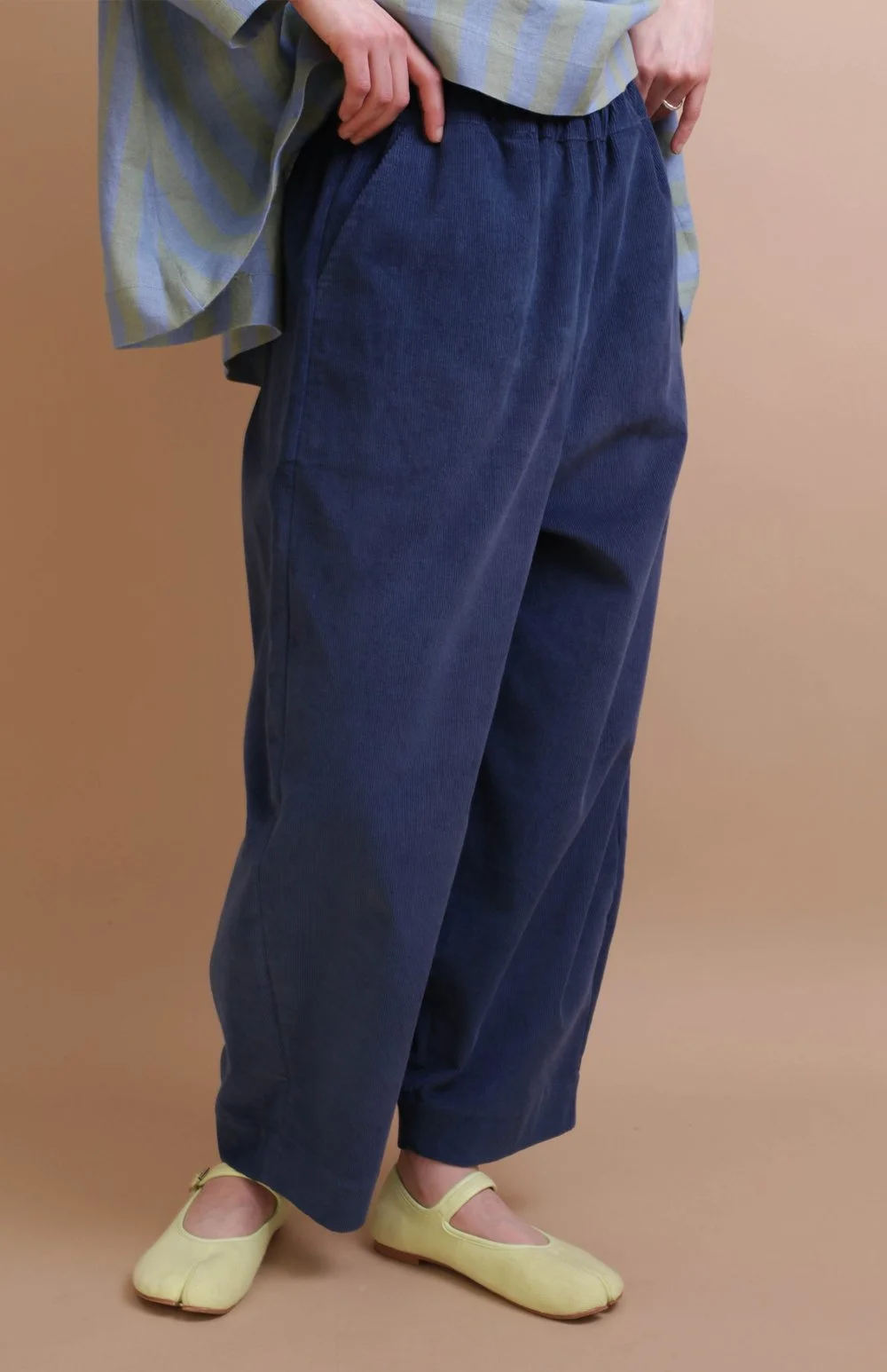 Nadinoo_Teal_cord_Balloon_trousers_11.jpg