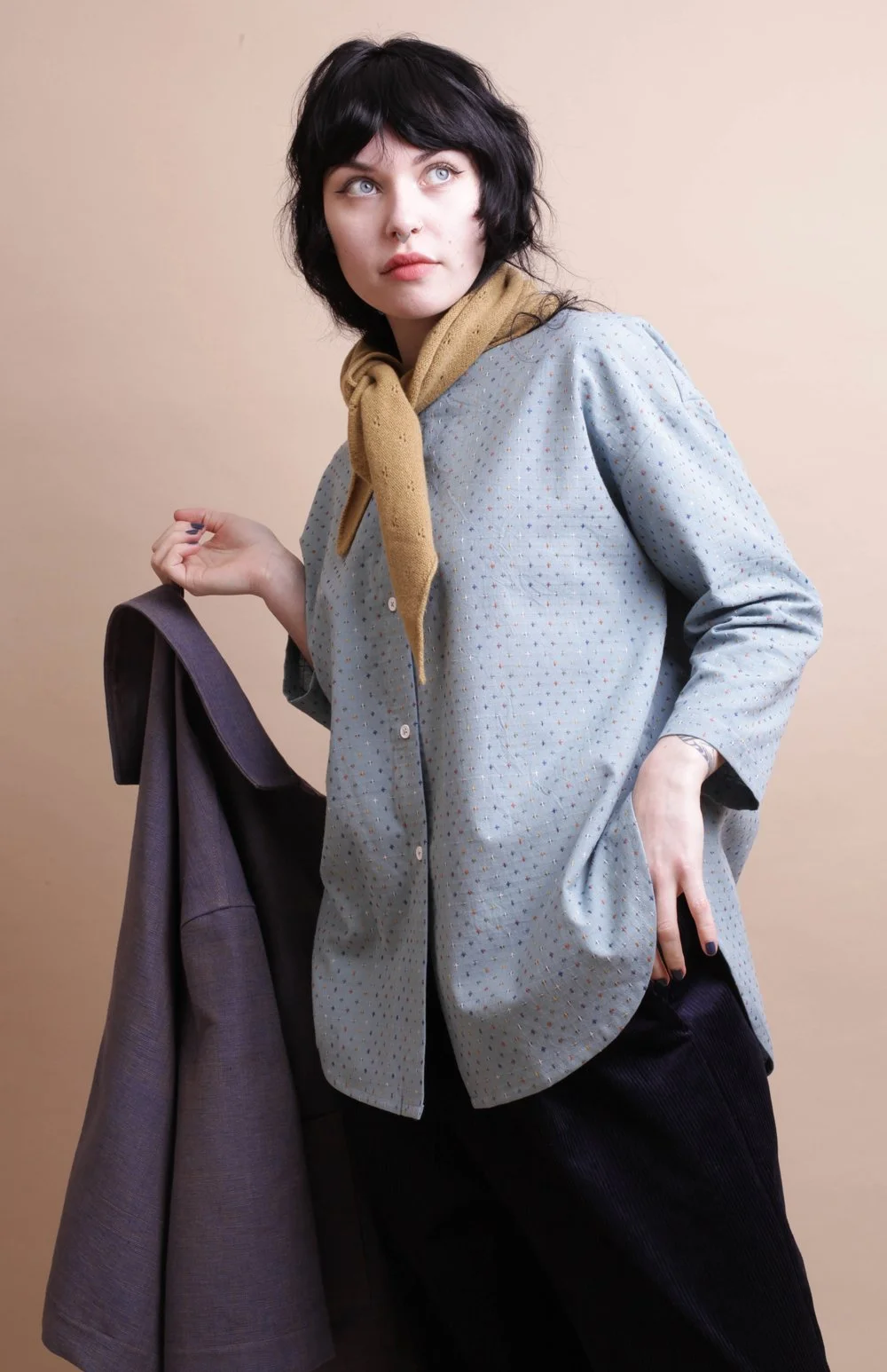 Nadinoo_blue_cross_stitch_shirt_28.jpg