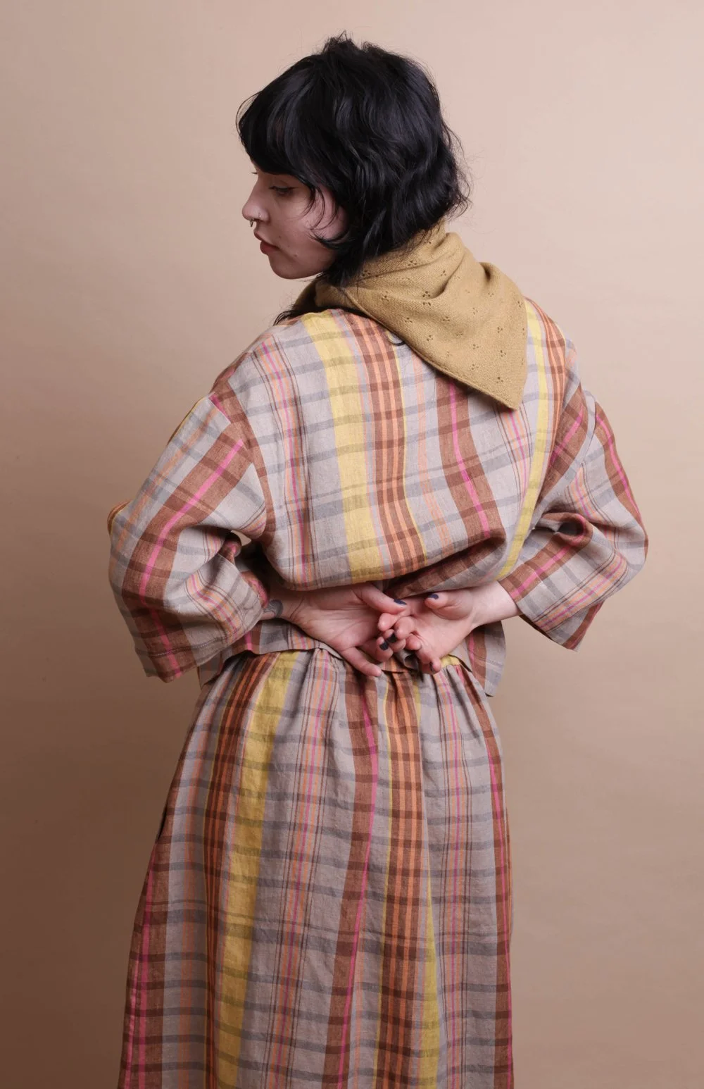 Nadinoo_grey_plaid_town_shirt_12.jpg