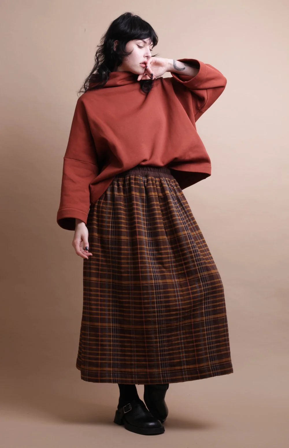Nadinoo_rust_Painters_fleece_17.jpg