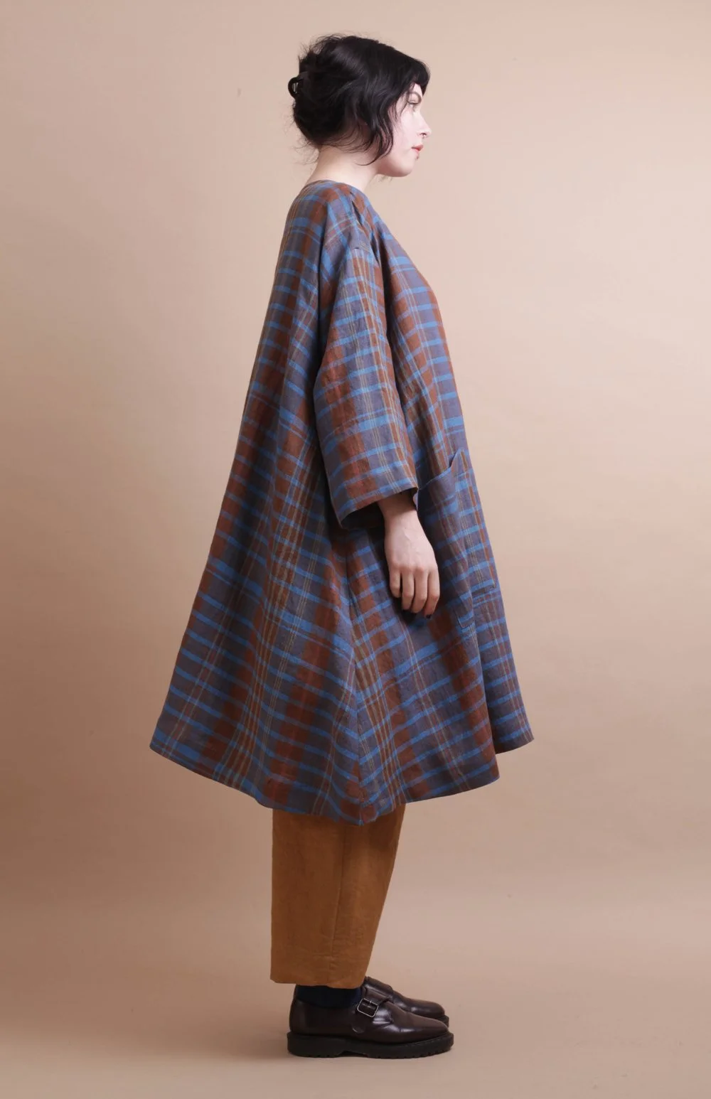 Nadinoo_Trapeze_jacket_Brown_Blue_plaid_6.jpg