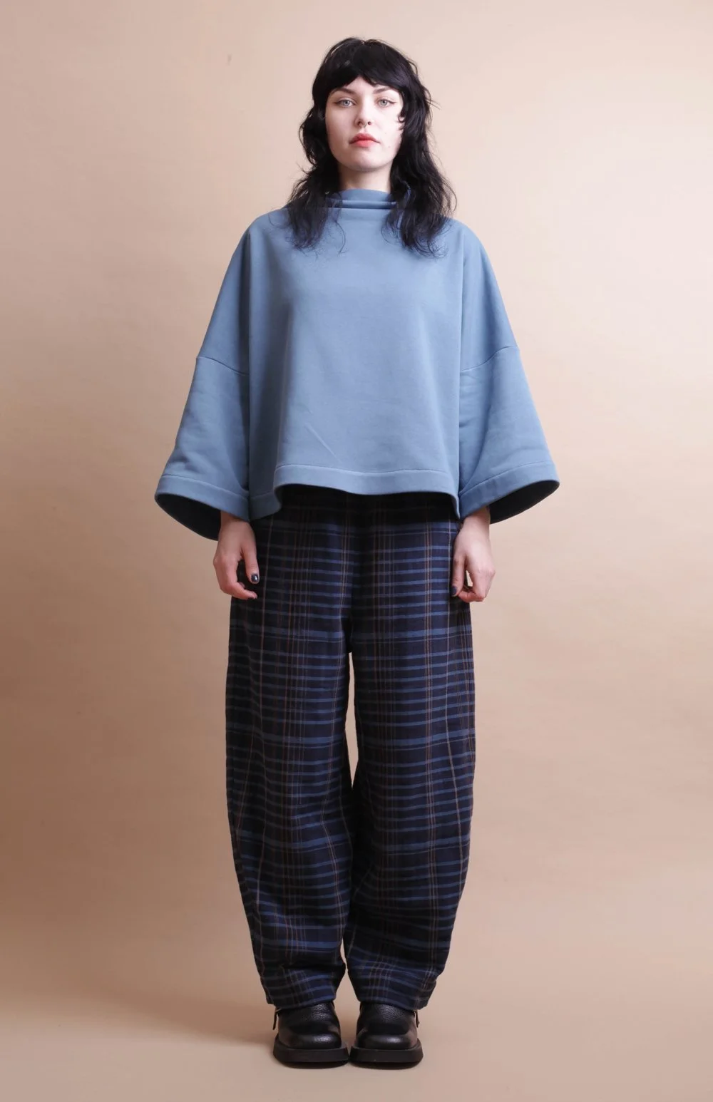 Nadinoo_blue_Painters_fleece_1.jpg