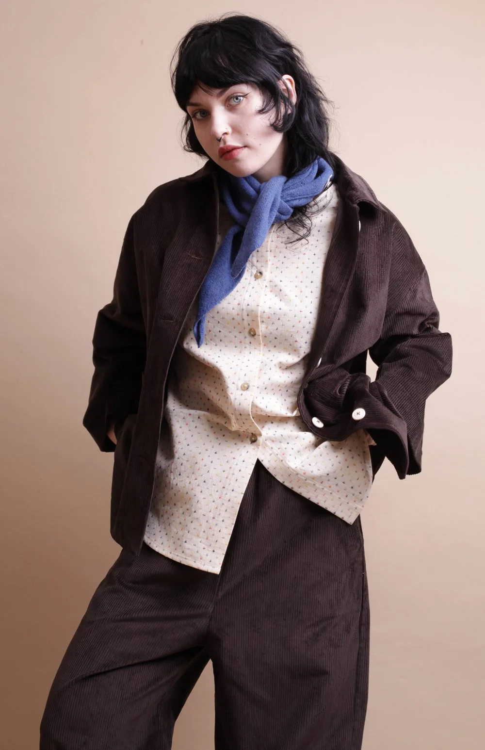 Nadinoo_Coffee_corduroy_workers_Jacket_5.jpg