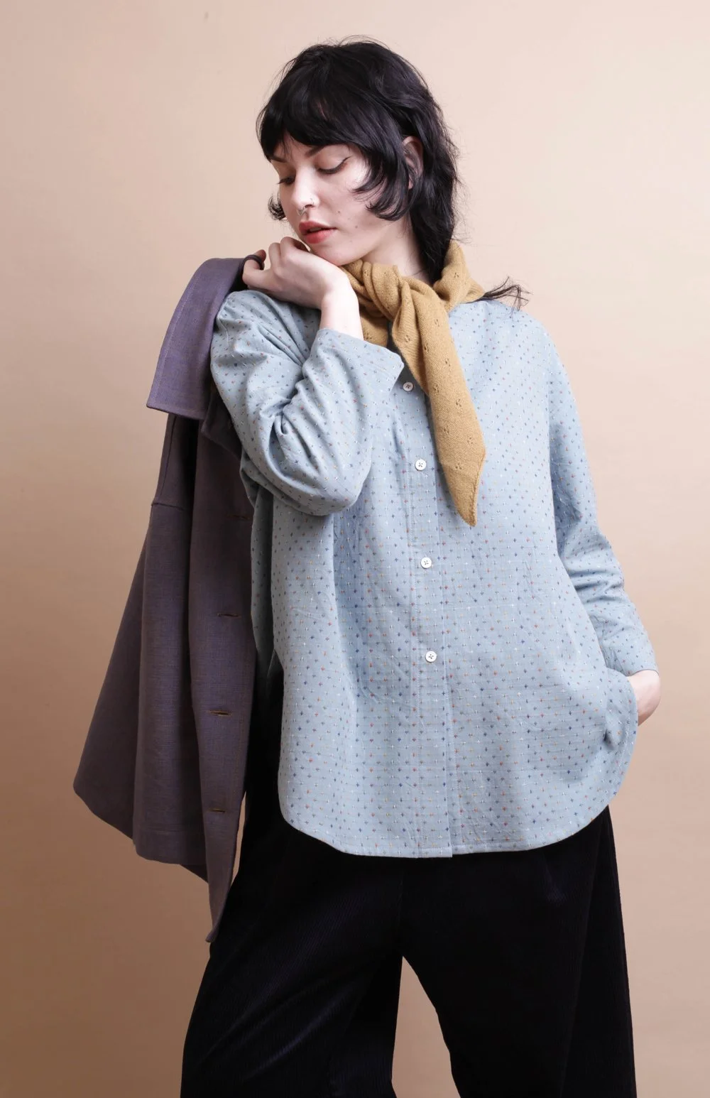 Nadinoo_blue_cross_stitch_shirt_30.jpg