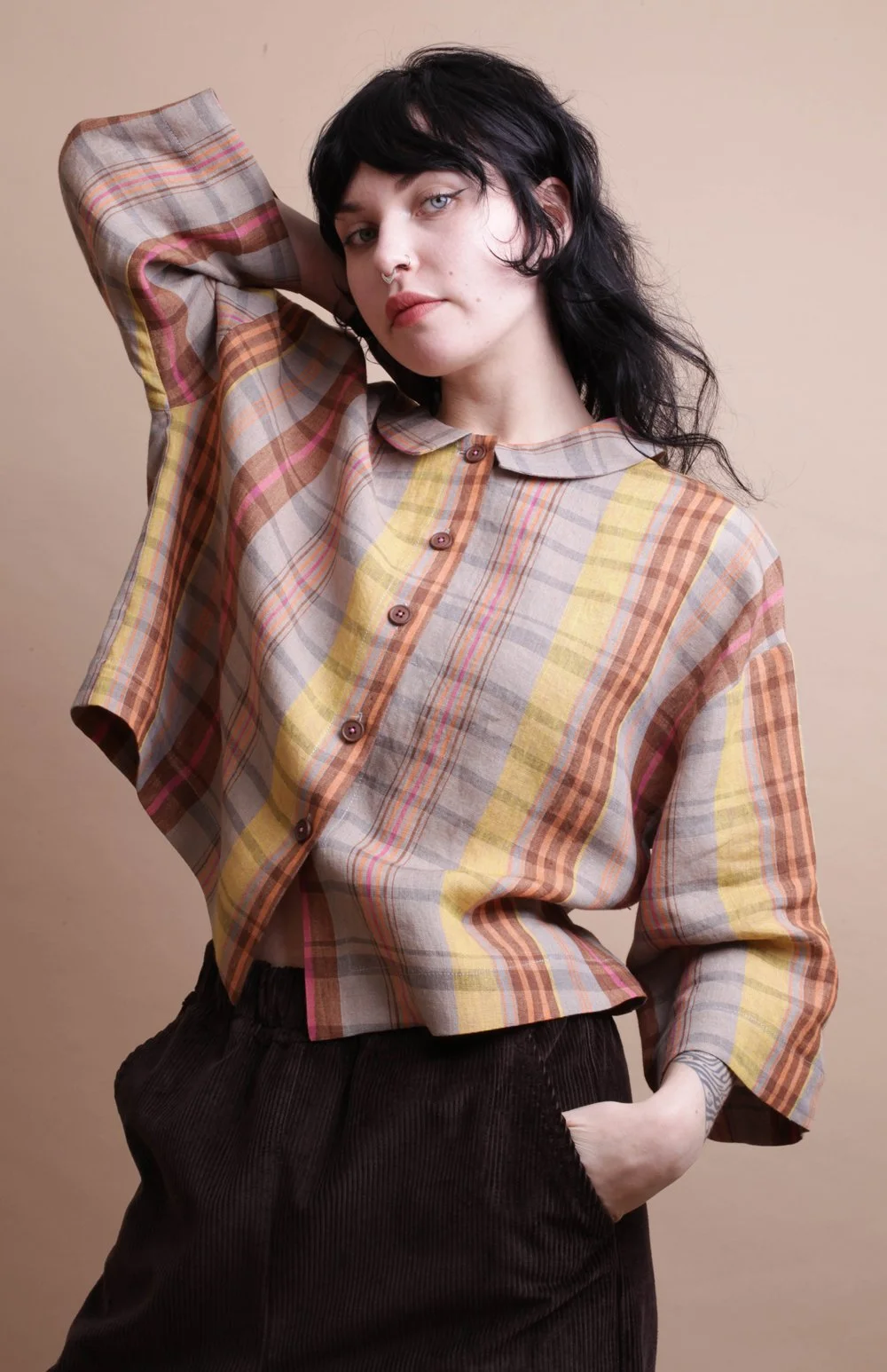 Nadinoo_grey_plaid_town_shirt_7.jpg