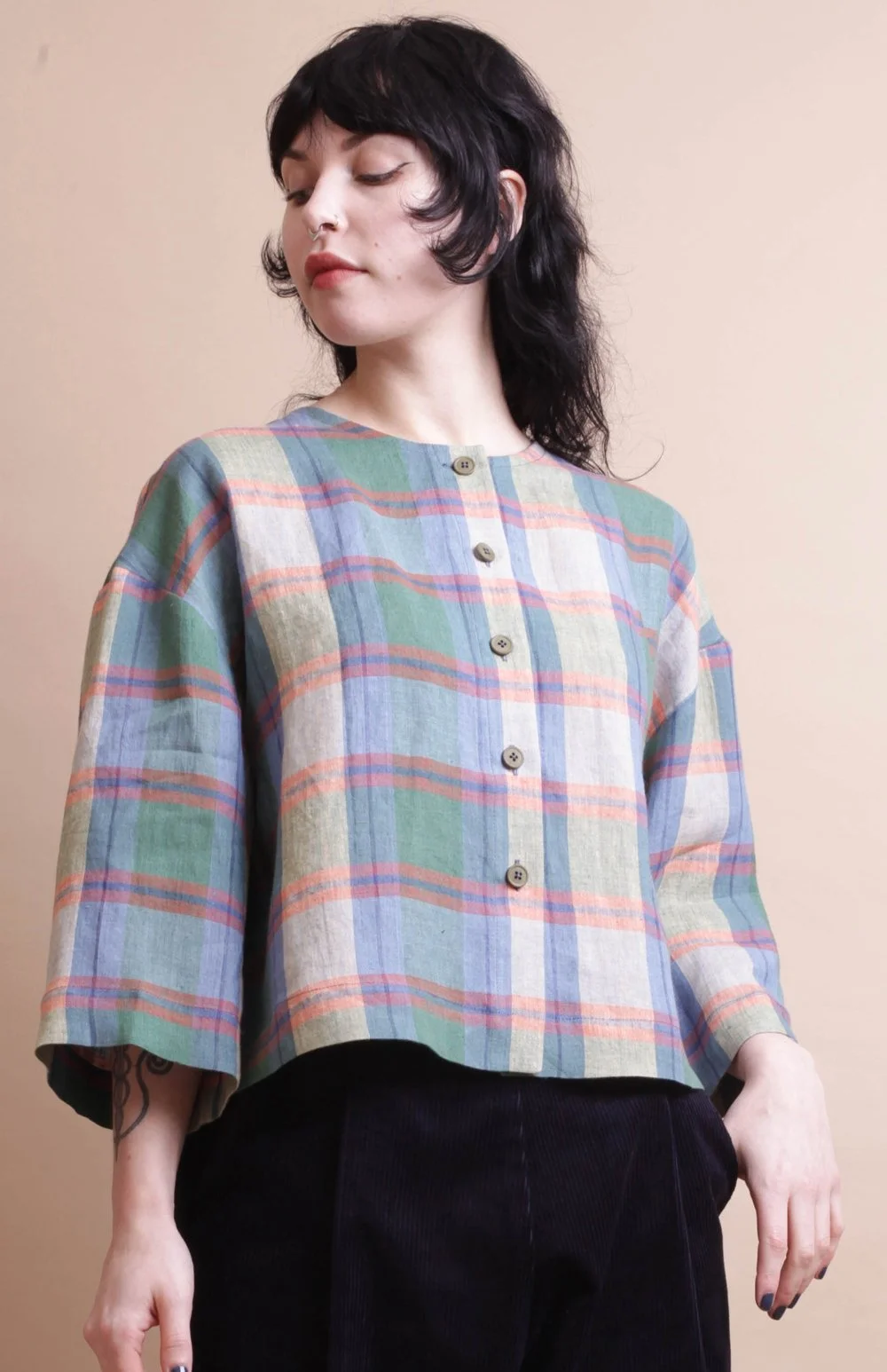 Nadinoo_blue_green_plaid_shirt_15.jpg