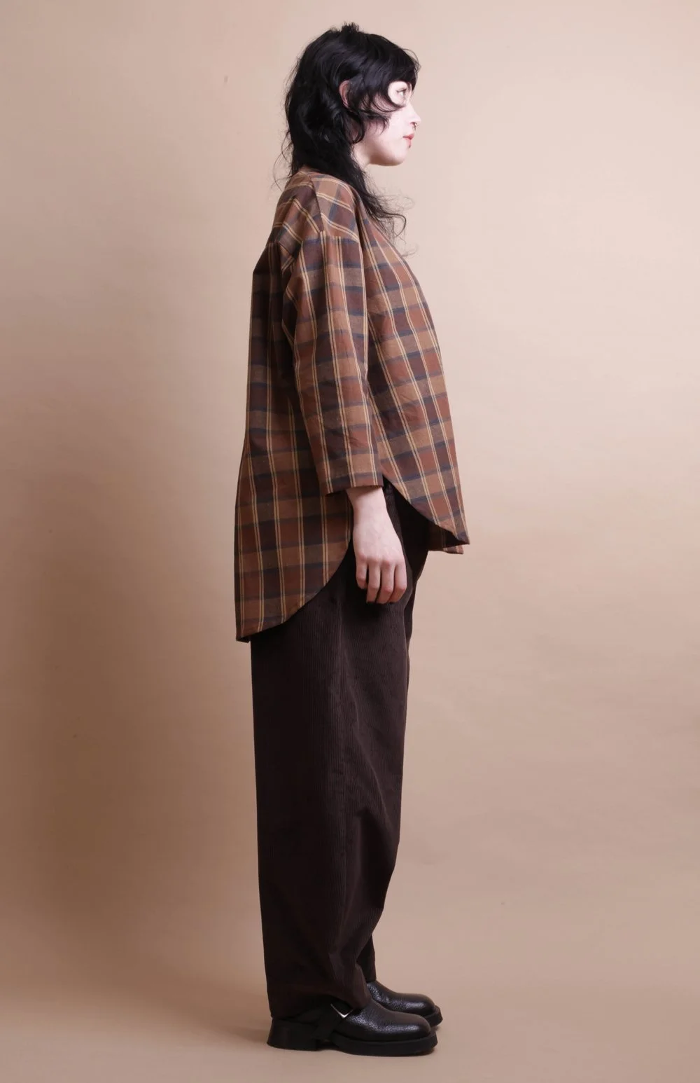 Nadinoo_coffee_Plaid_shirt_5.jpg