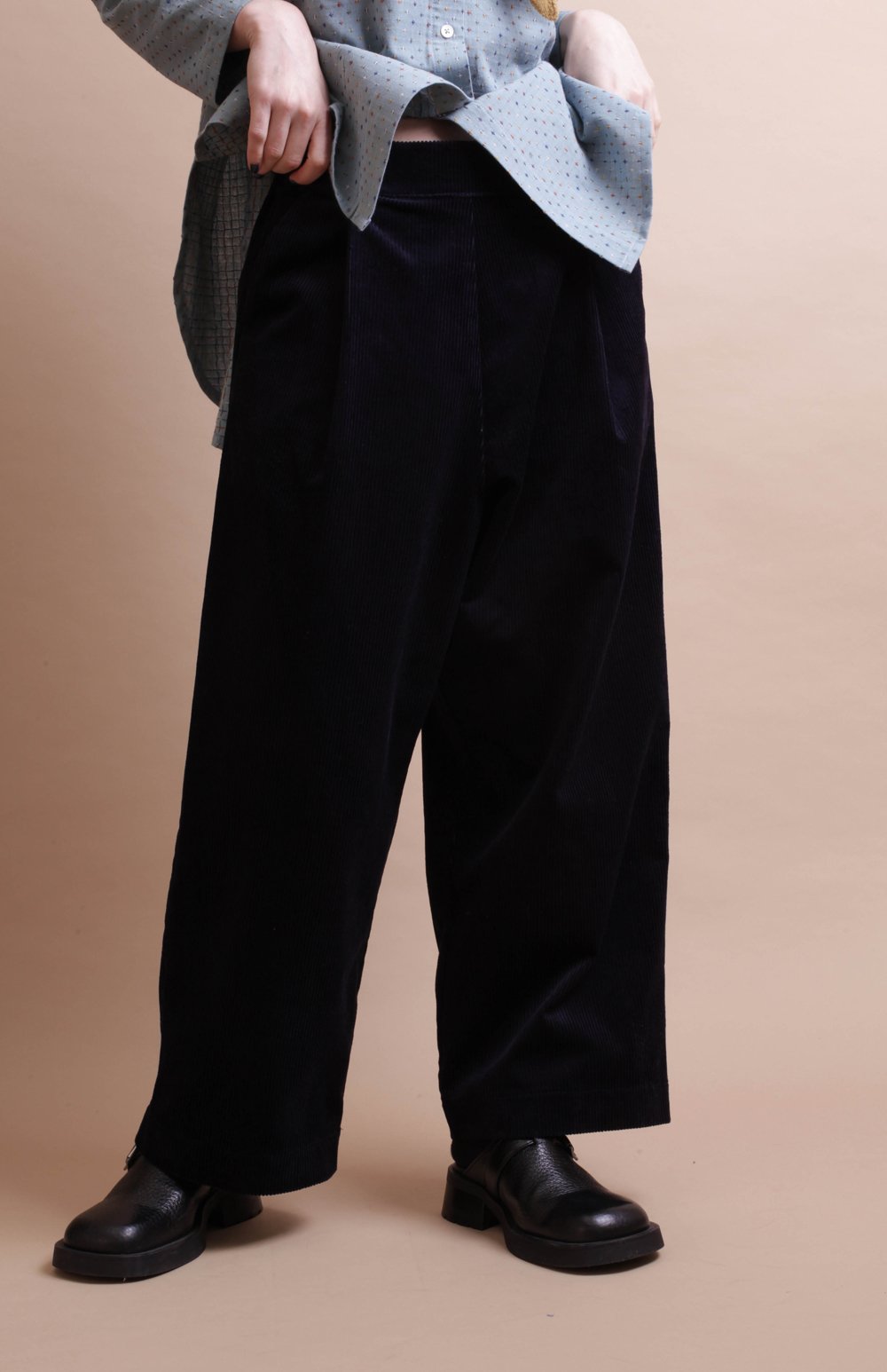 Nadinoo_ink_corduroy_poet_trousers_3.jpg