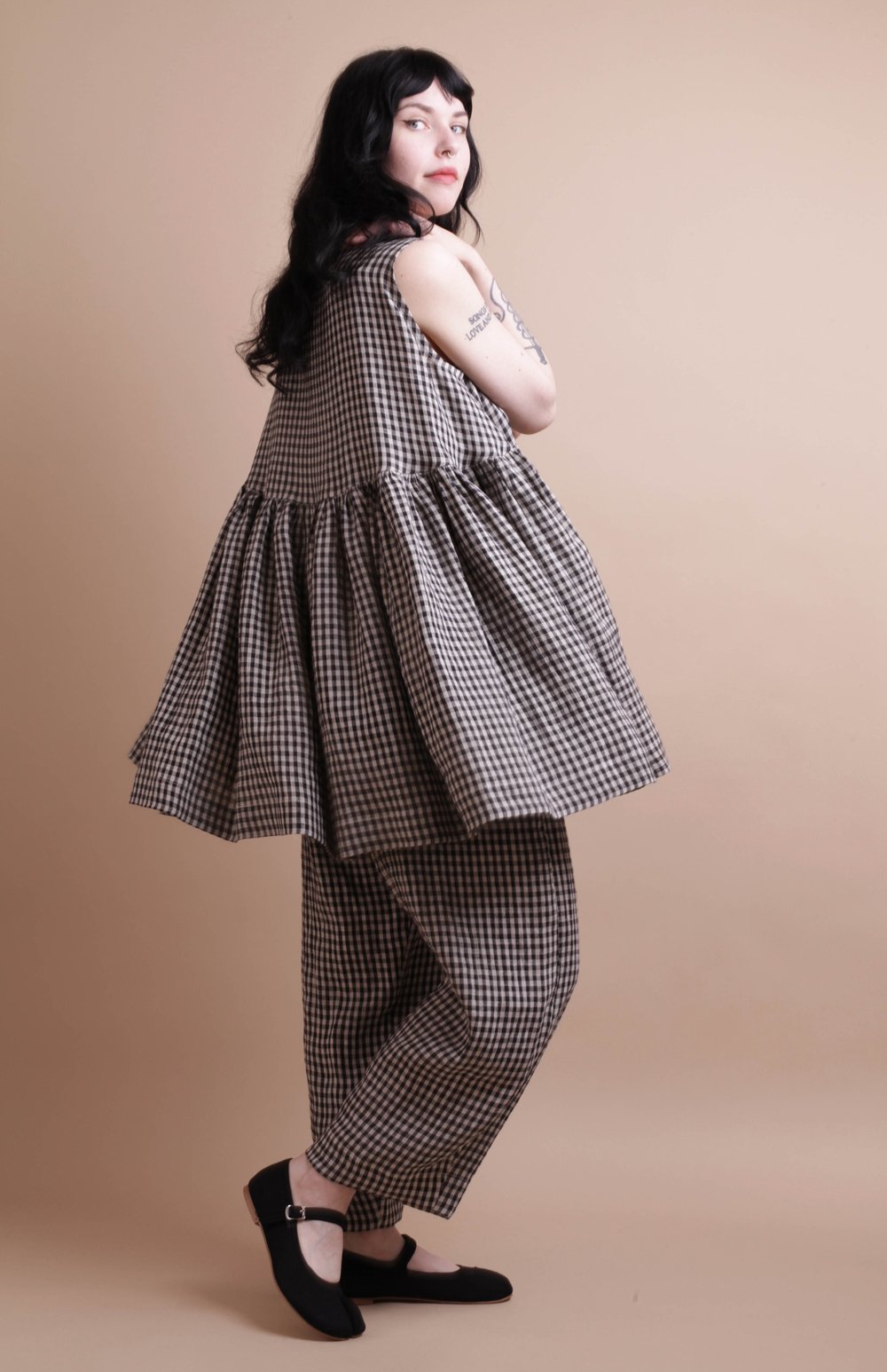 Nadinoo_Black_Gingham_SL-Parachute_Top_19.jpg
