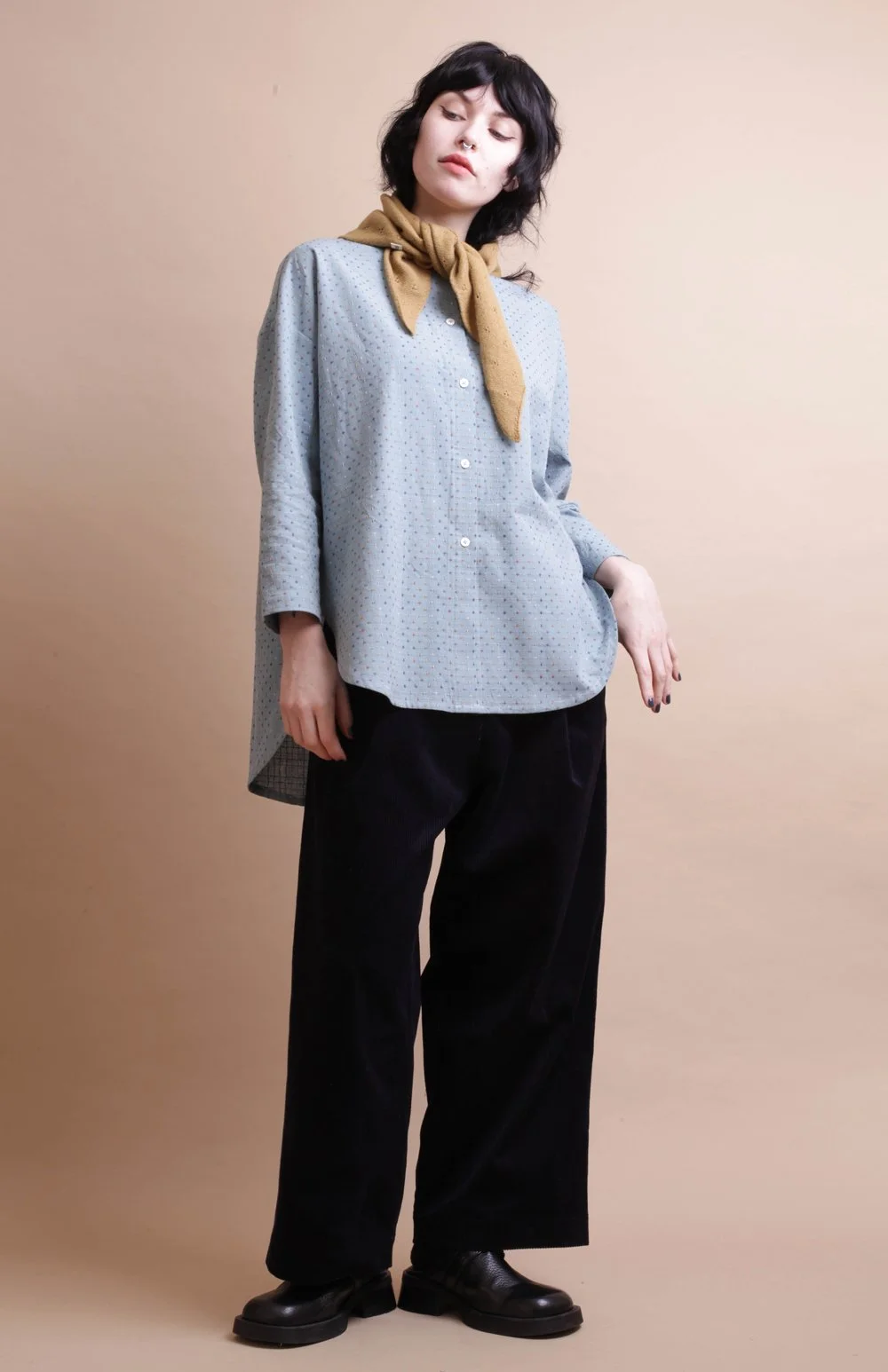 Nadinoo_blue_cross_stitch_shirt_23.jpg