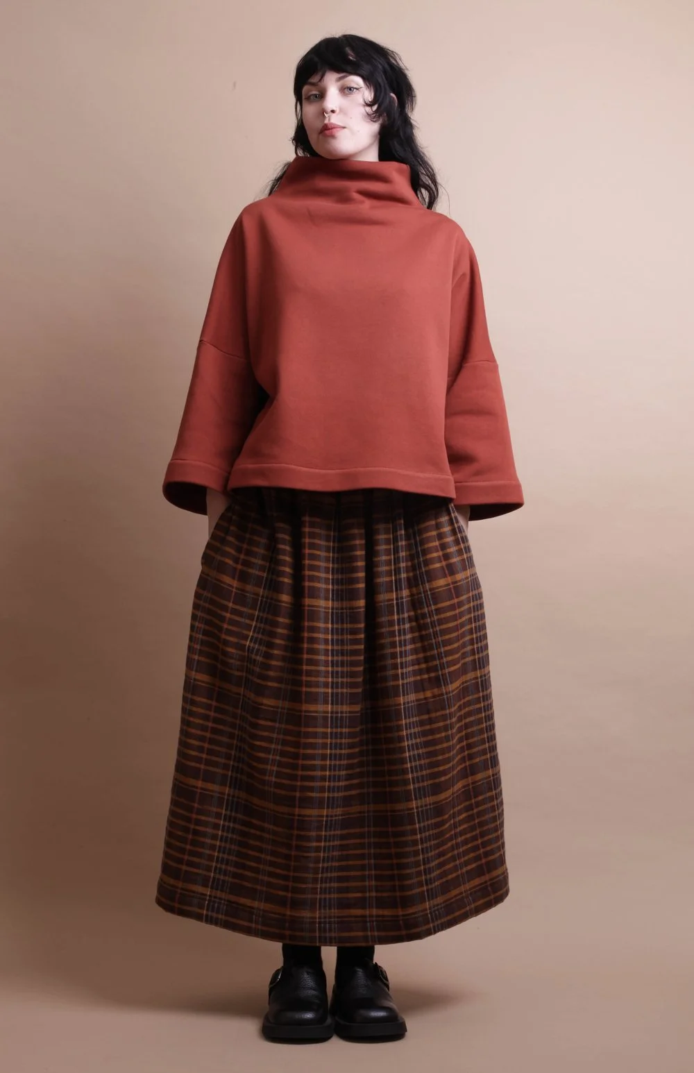 Nadinoo_rust_Painters_fleece_14.jpg