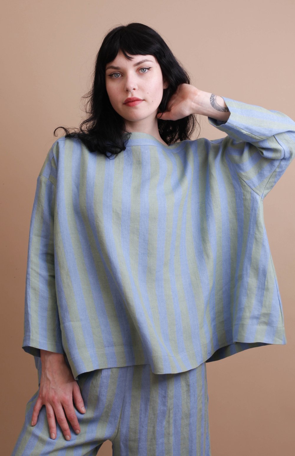 Nadinoo_Trapeze_top_sea_stripe_1.jpg