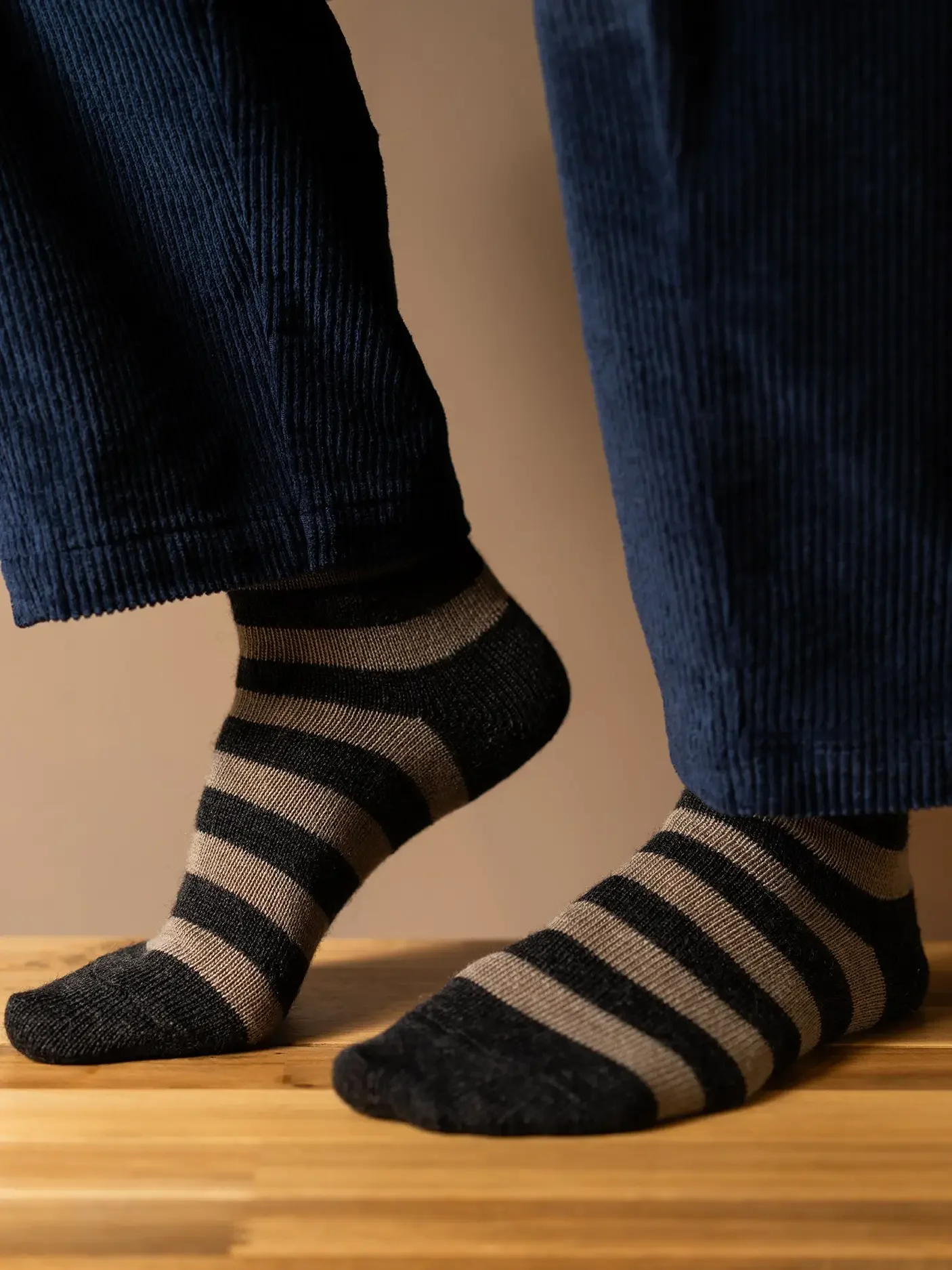 Fine Merino Wool Socks | Stripe Charcoal