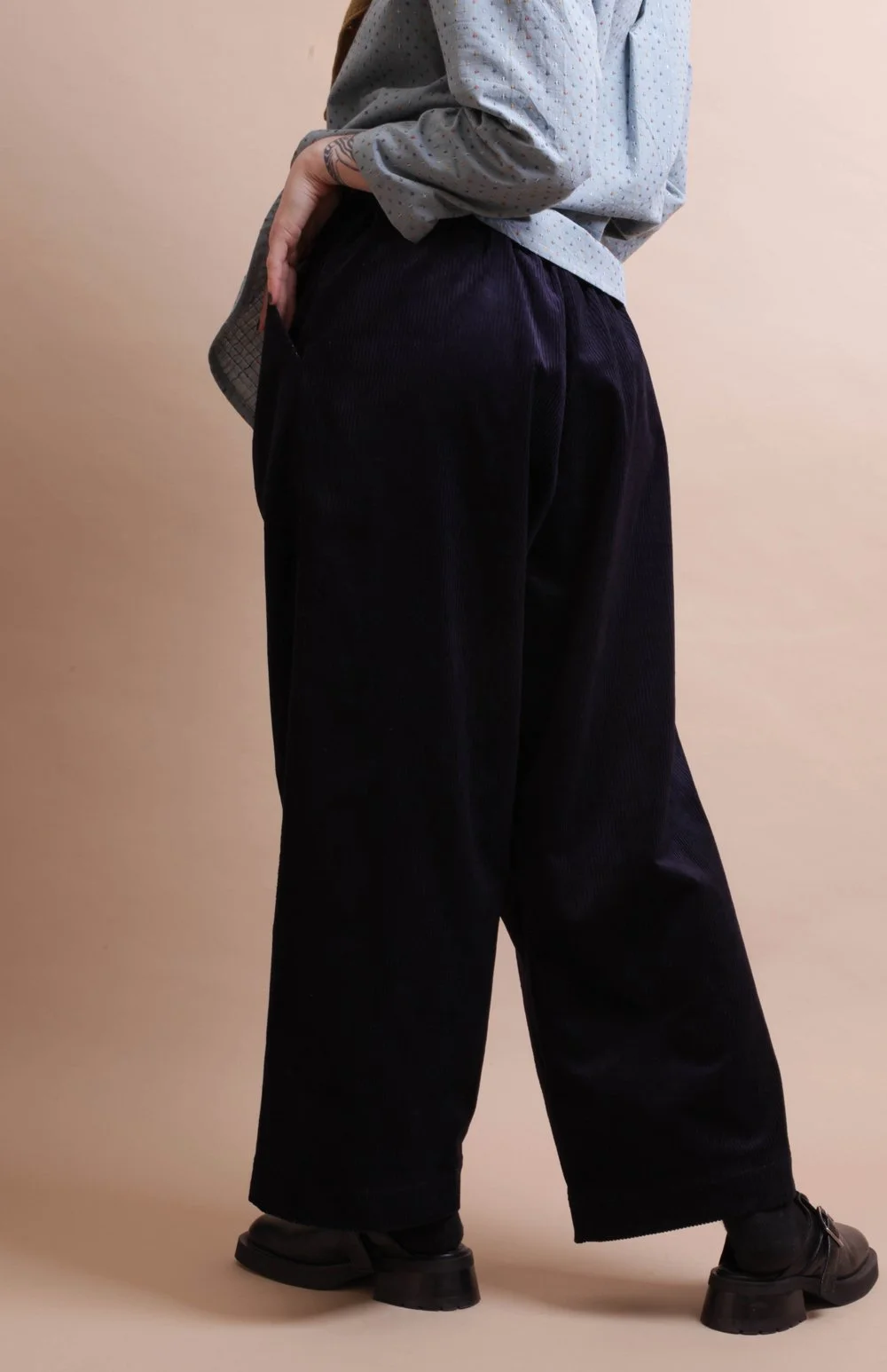 Nadinoo_ink_corduroy_poet_trousers_5.jpg