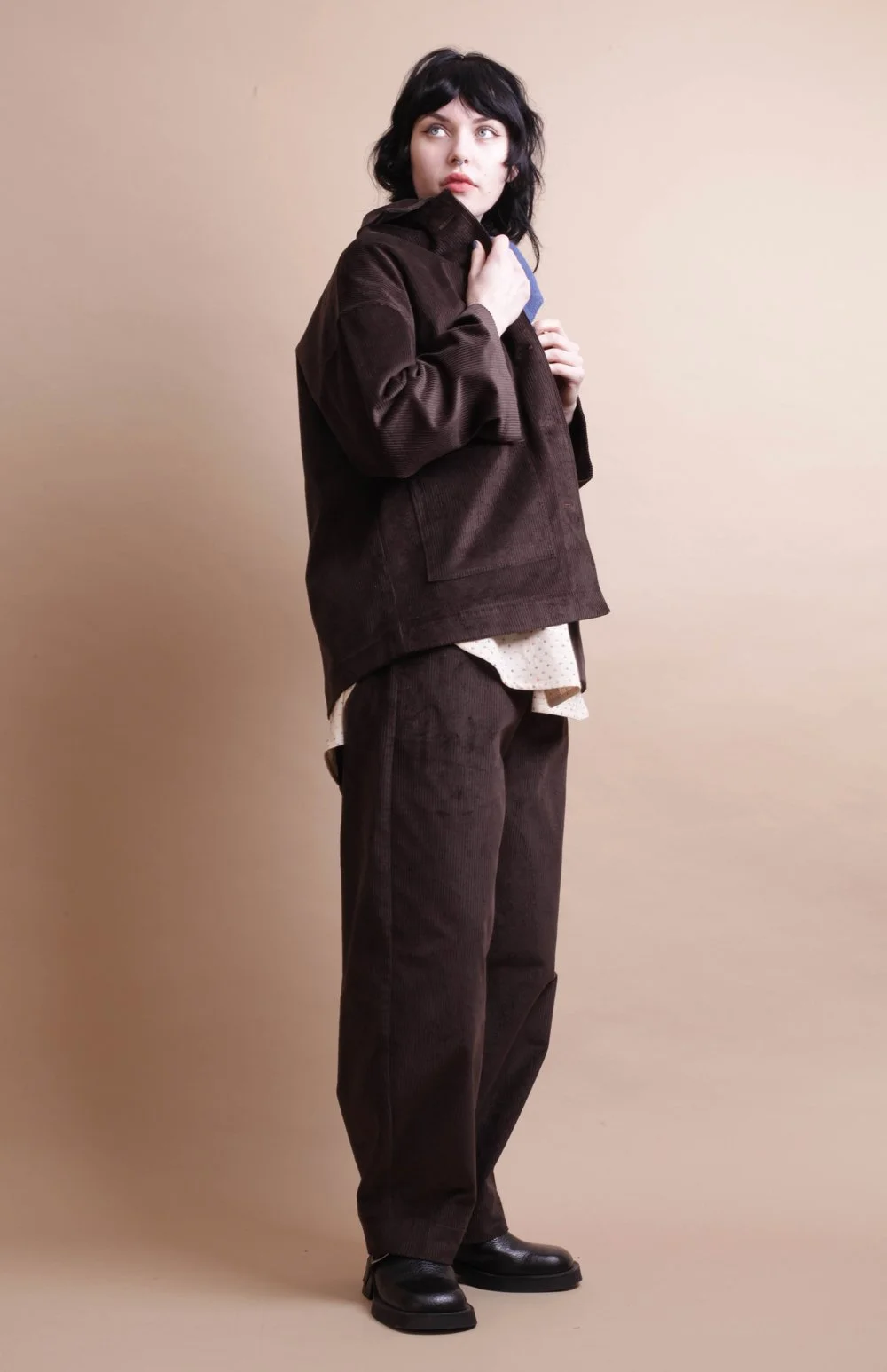 Nadinoo_Coffee_corduroy_balloon_trousers_11.jpg