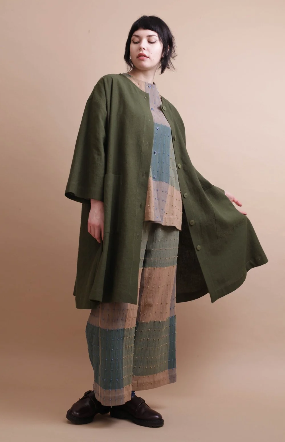 Nadinoo_Forest_Trapeze_Jacket_3.jpg