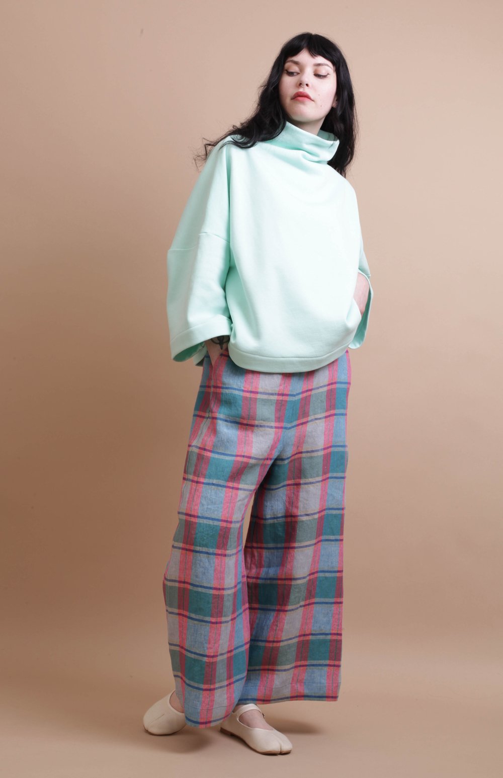 Nadinoo_Wendy_house_check_trousers_1.jpg