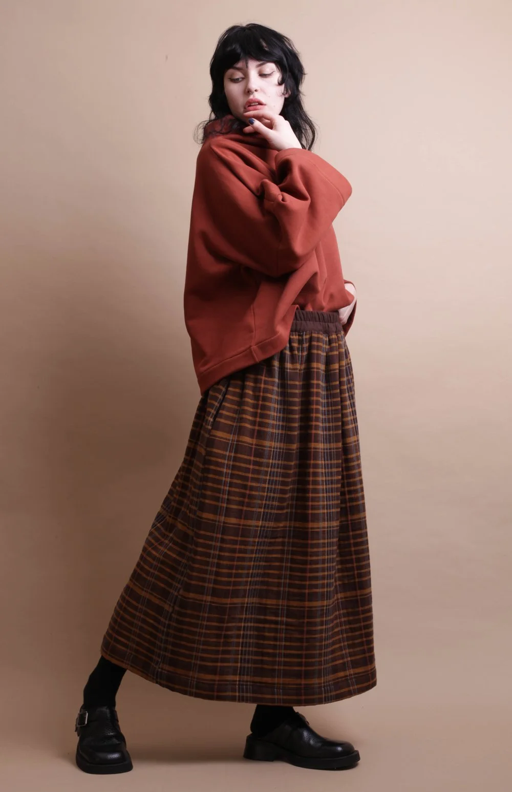 Nadinoo_rust_Painters_fleece_16.jpg