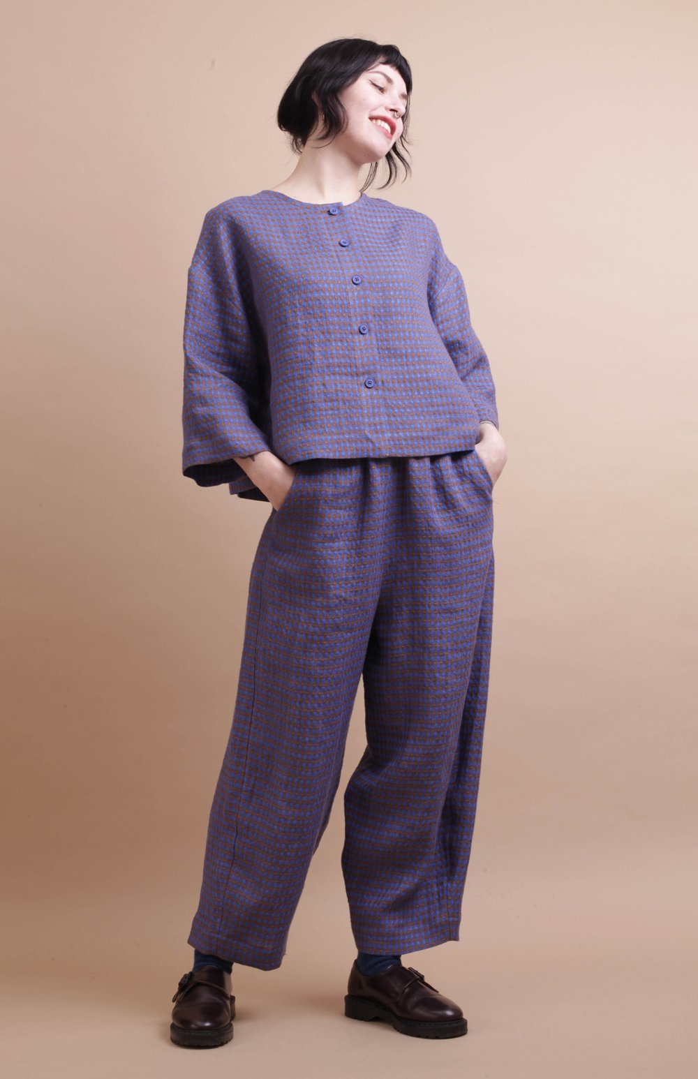 Nadinoo_iblue_ember_Balloon_trousers_7.jpg