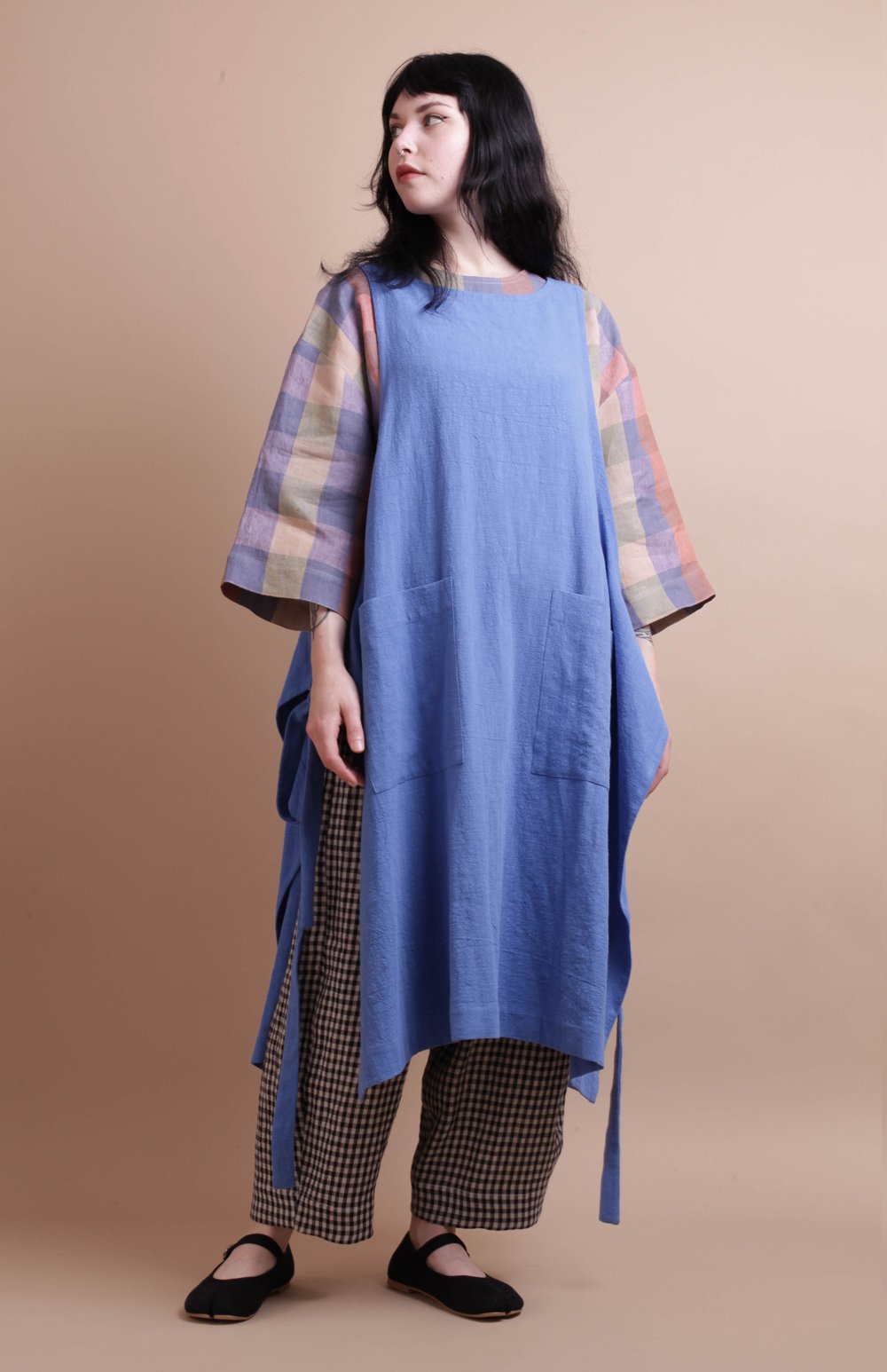Nadinoo_Mid_Artist_Pinafore_Cornflower_4.jpg